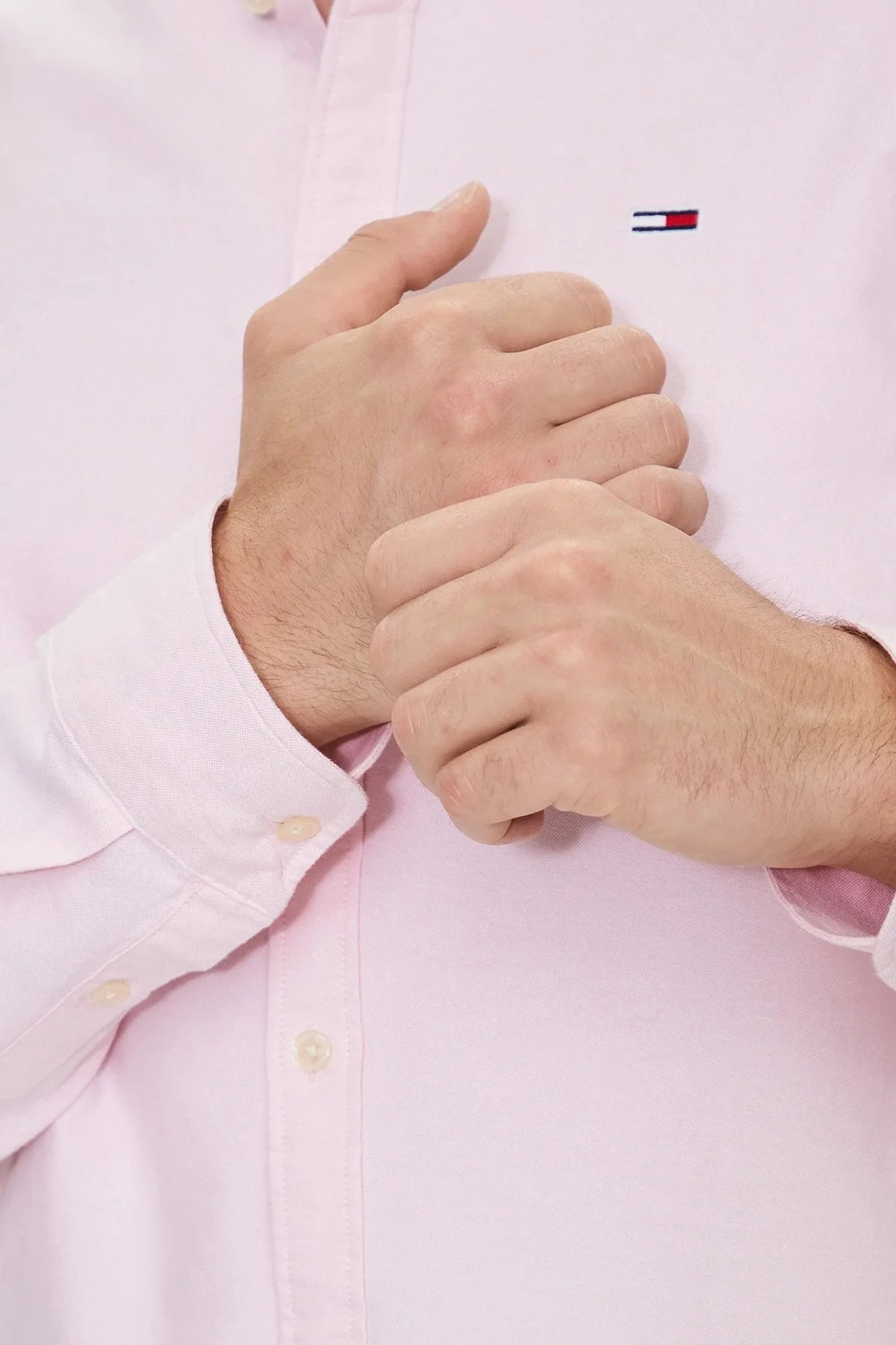 Tommy Jeans % 100 Pamuklu Regular Fit Erkek Gömlek DM0DM19134 THA PEMBE - 10