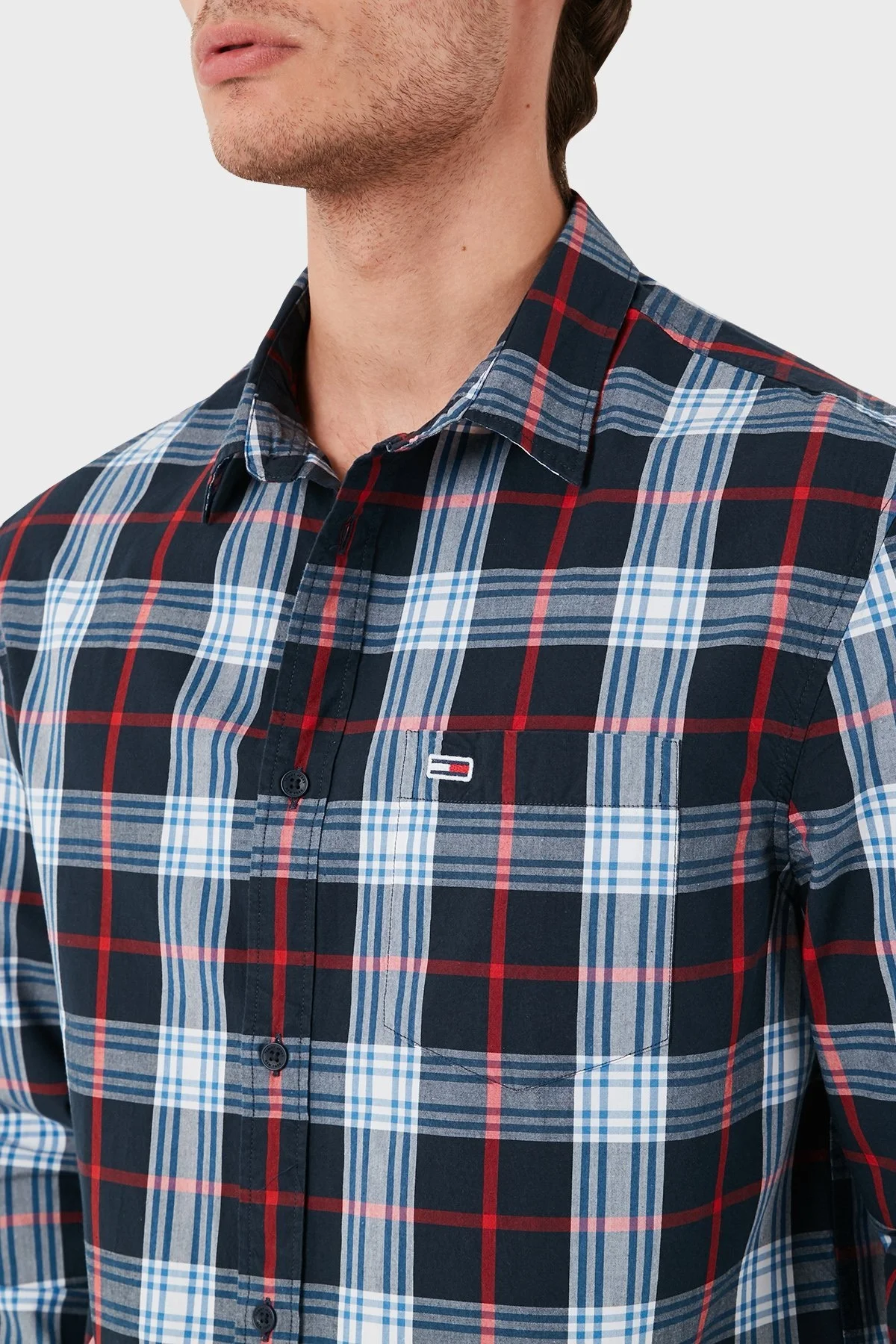 Tommy Jeans % 100 Pamuklu Regular Fit Erkek Gömlek DM0DM19512 C1G LACİVERT - 5