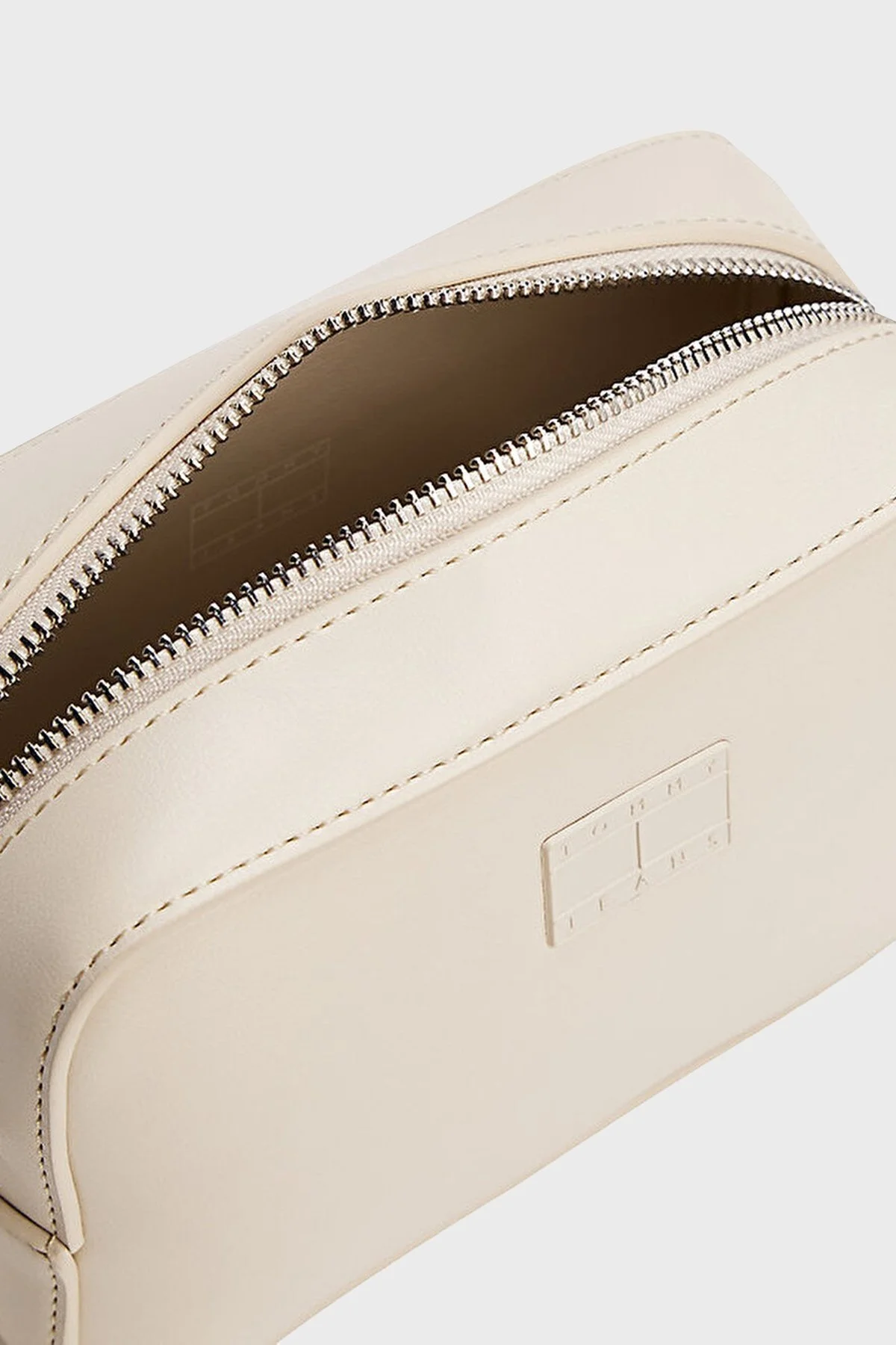 Tommy Jeans Ayarlanabilir Askılı Bayan Çanta AW0AW16964 ACG BEJ - 4