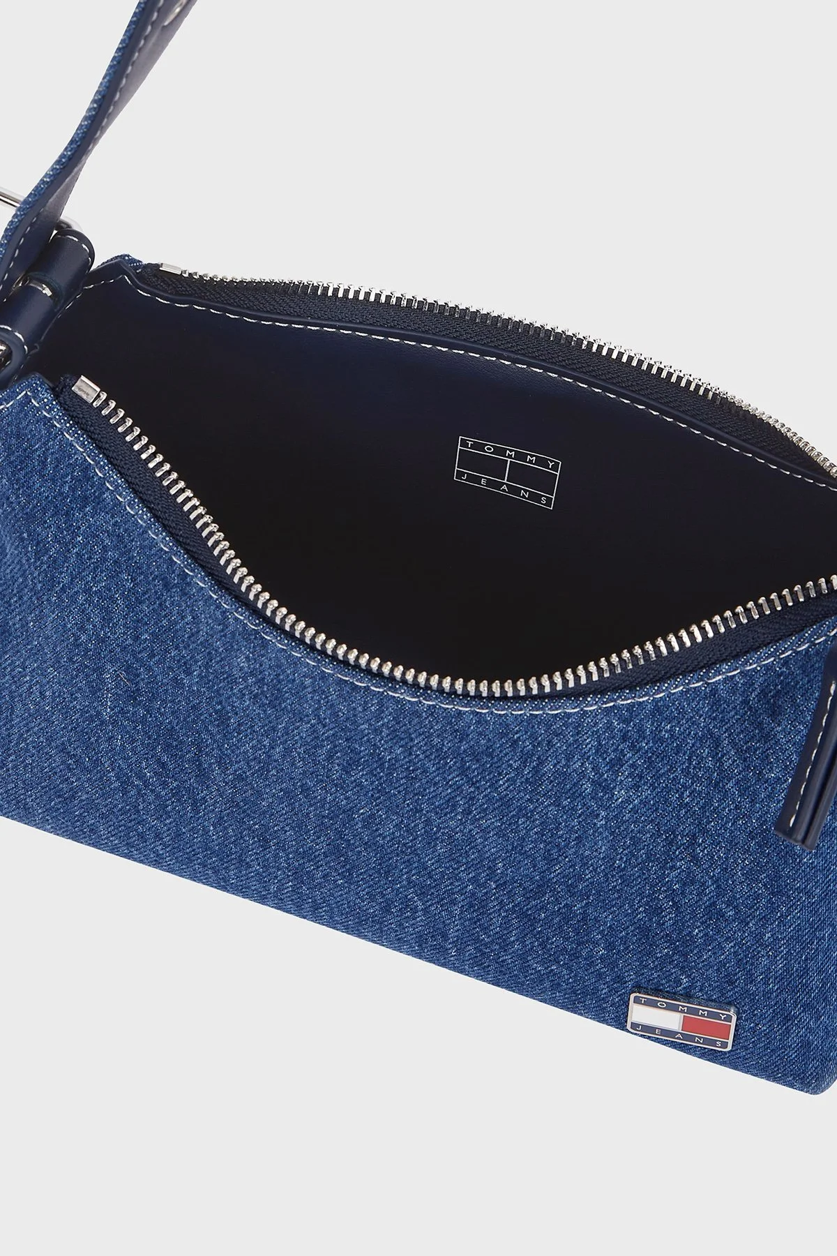 Tommy Jeans Ayarlanabilir Askılı Kot Bayan Çanta AW0AW17877 1AF MAVİ - 4