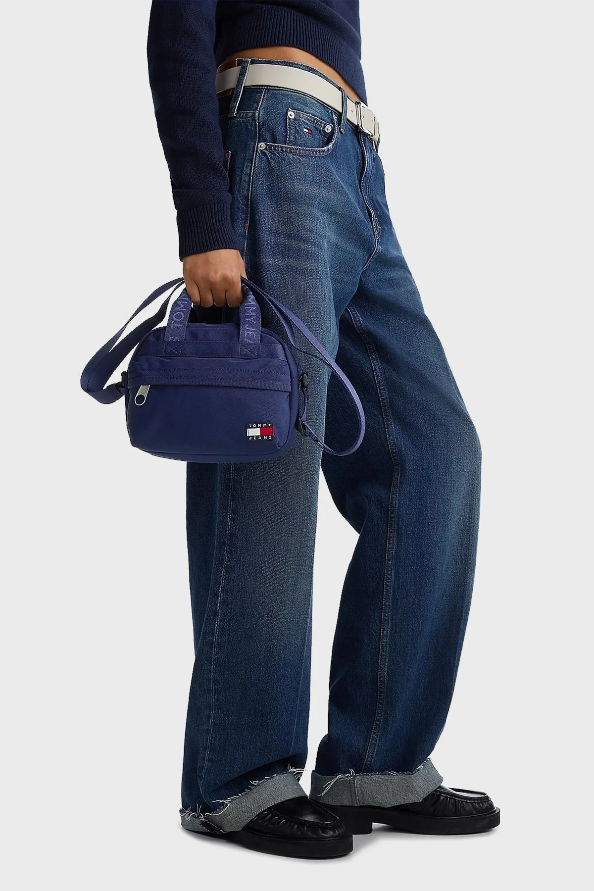 Tommy Jeans Ayarlanabilir Çapraz Askılı Bayan Çanta AW0AW16957 DY4 LACİVERT - 2