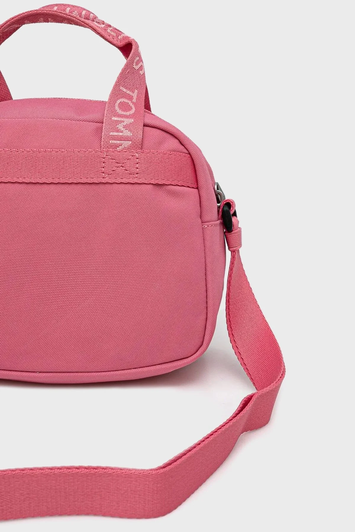 Tommy Jeans Ayarlanabilir Çapraz Askılı Bayan Çanta AW0AW16957 TIG PEMBE - 4