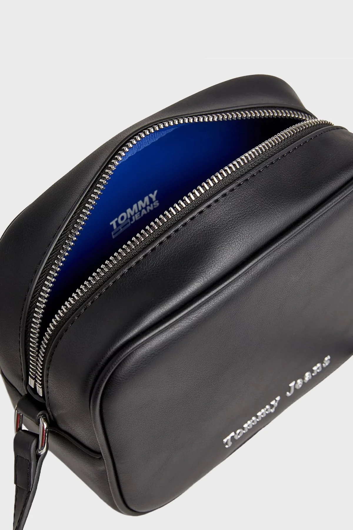 Tommy Jeans Ayarlanabilir Omuz Askılı Bayan Çanta AW0AW15420 BDS SİYAH - 4