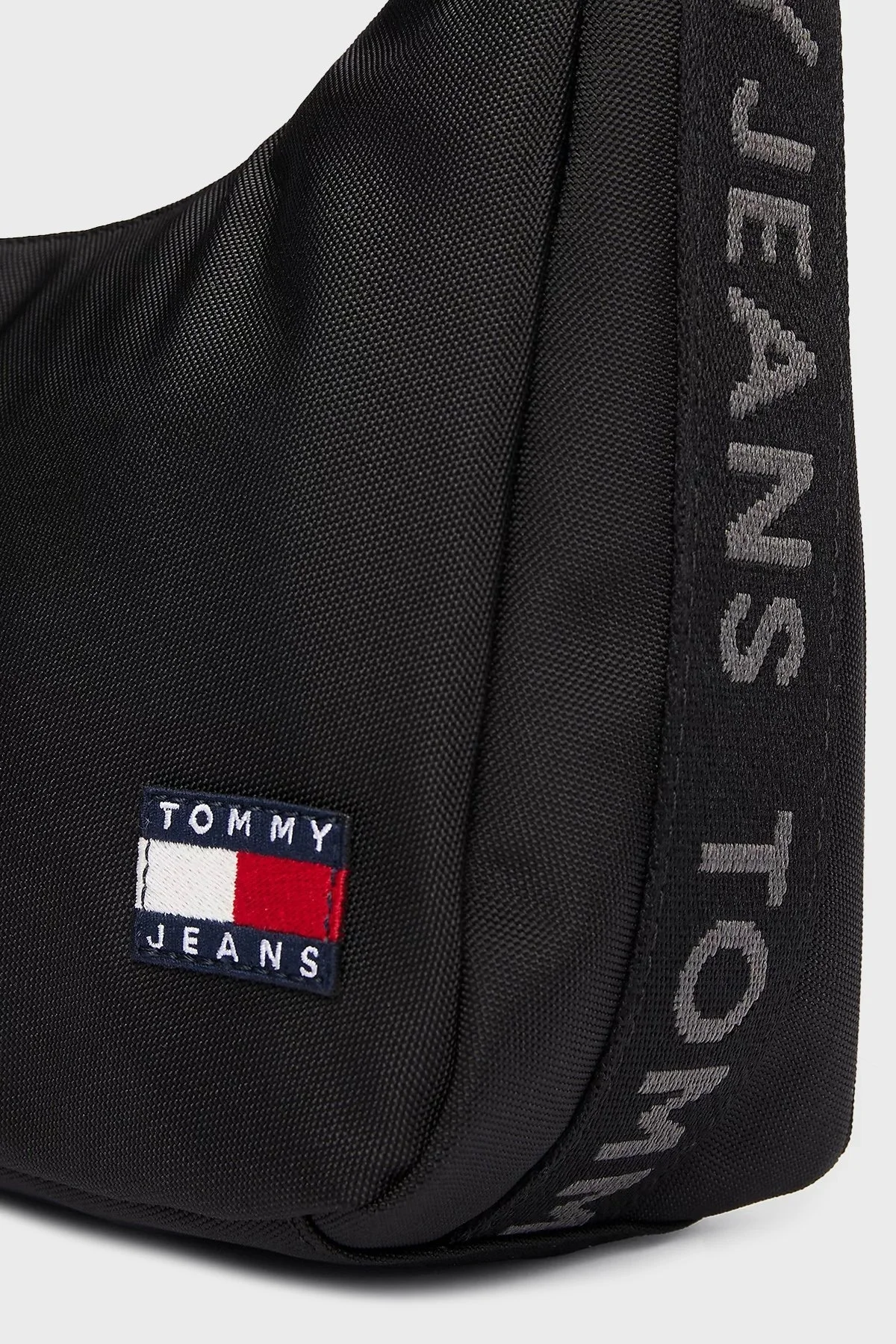 Tommy Jeans Ayarlanabilir Omuz Askılı Bayan Çanta AW0AW16958 BDS SİYAH - 5