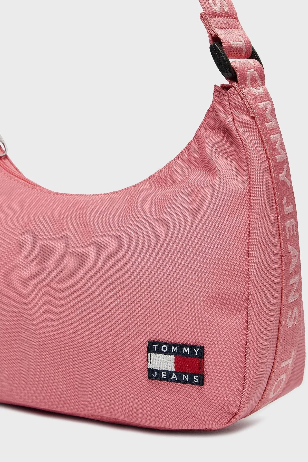 Tommy Jeans Ayarlanabilir Omuz Askılı Bayan Çanta AW0AW16958 TIG PEMBE - 5