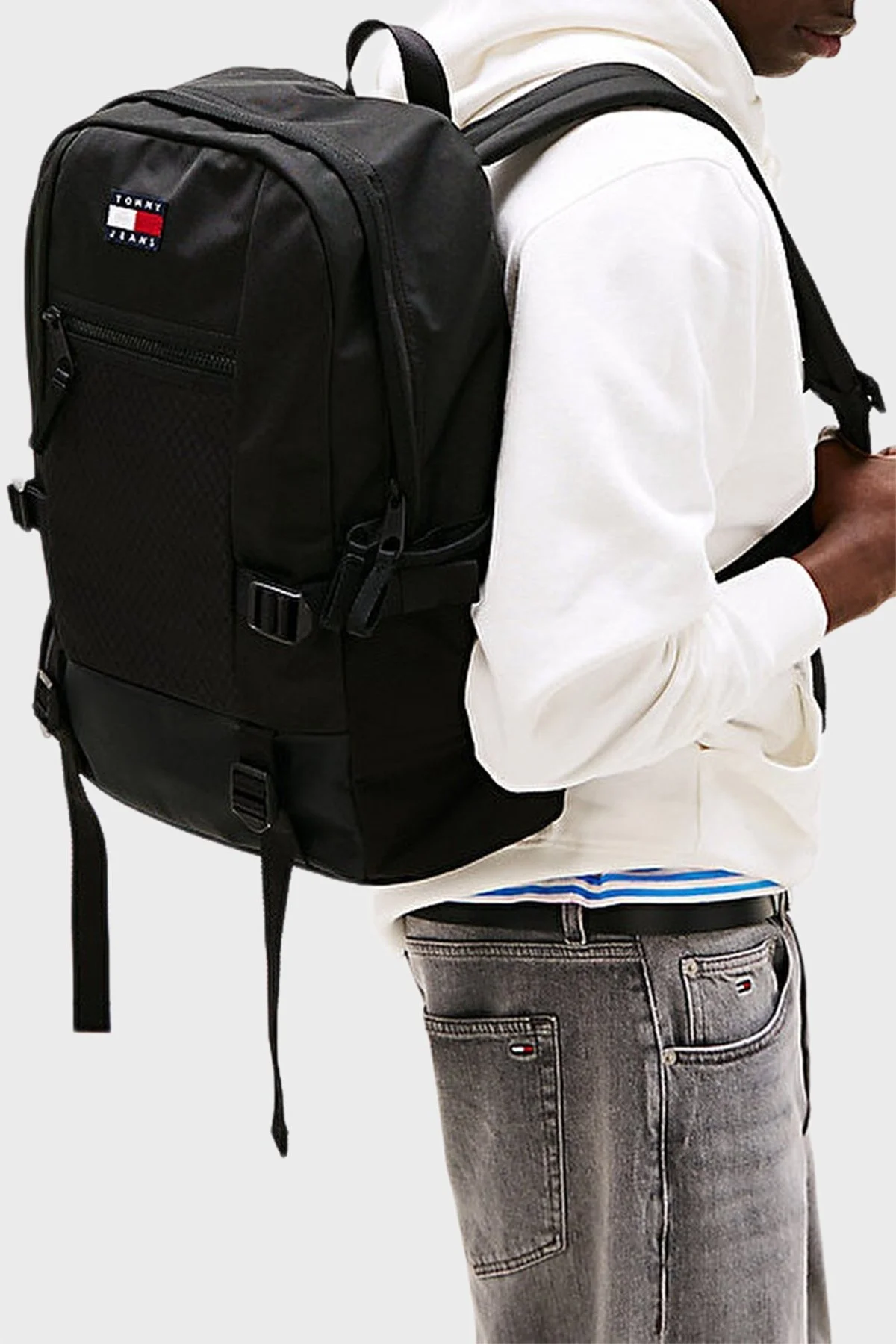 Tommy Jeans Ayarlanabilir Omuz Askılı Erkek Sırt Çantası AM0AM13402 BDS SİYAH - 2