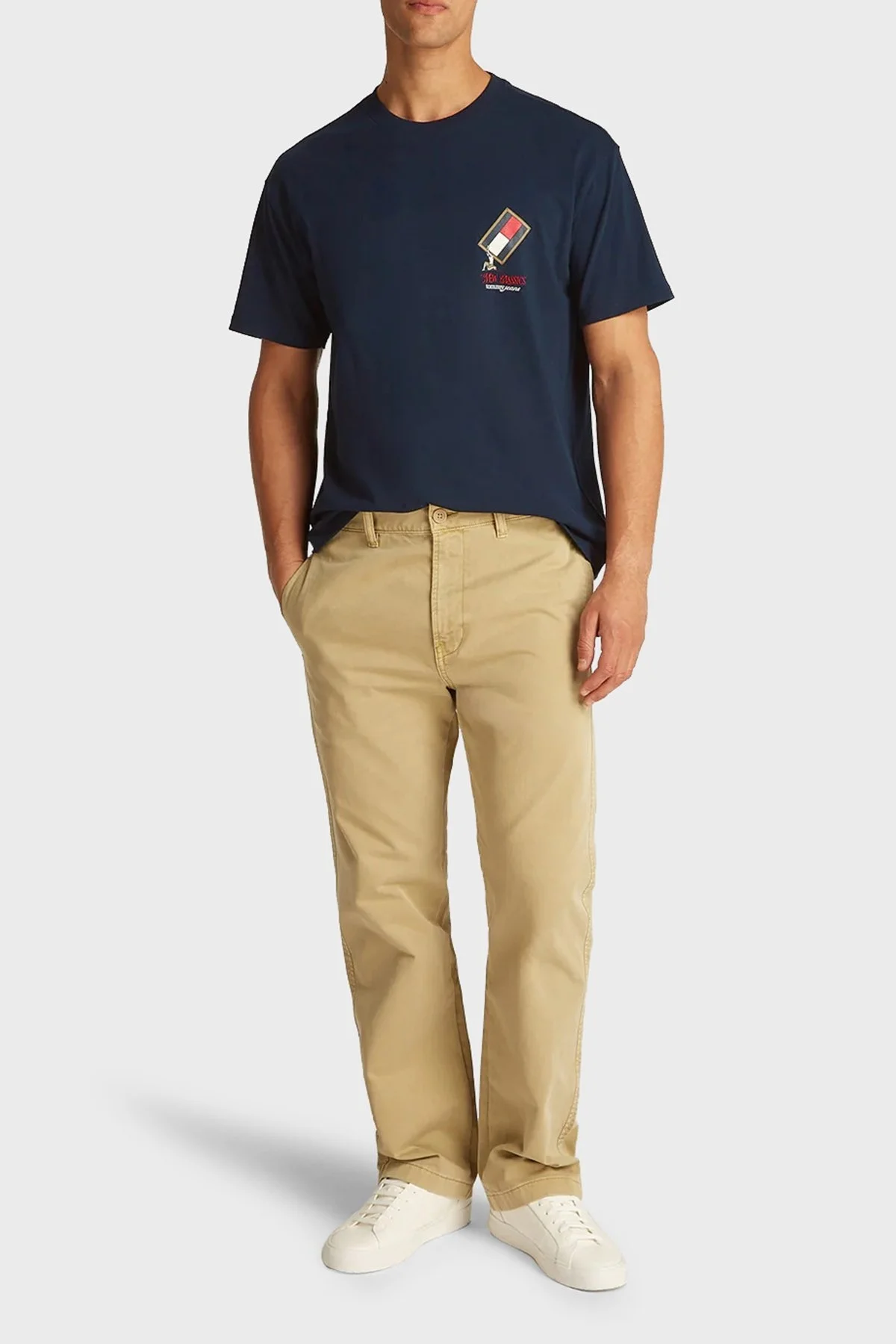 Tommy Jeans Baskılı % 100 Pamuk Relaxed Fit Bisiklet Yaka Erkek T Shirt DM0DM20351 C1G LACİVERT - 2