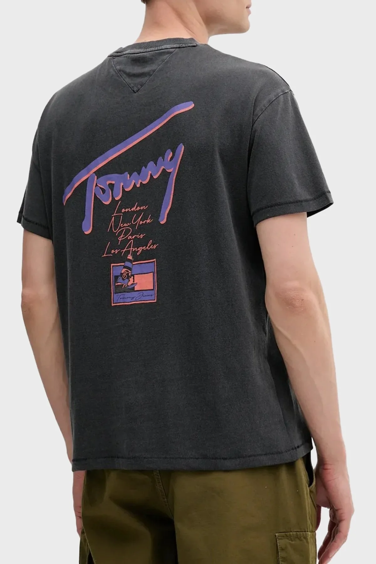 Tommy Jeans Baskılı % 100 Pamuk Relaxed Fit Bisiklet Yaka Erkek T Shirt DM0DM20768 BDS SİYAH - 2