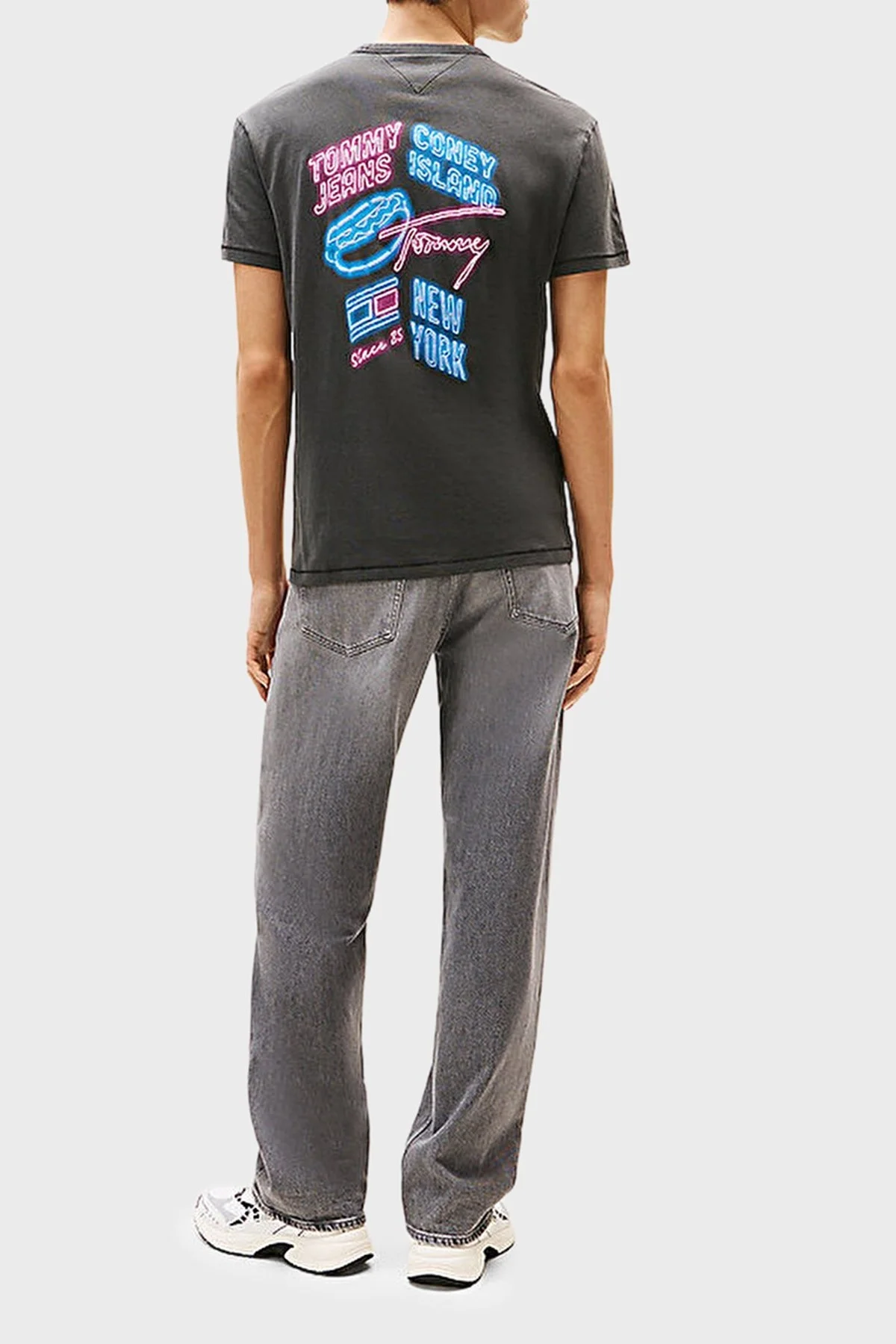 Tommy Jeans Baskılı Pamuklu Regular Fit Bisiklet Yaka Erkek T Shirt DM0DM21829 BDS SİYAH - 3