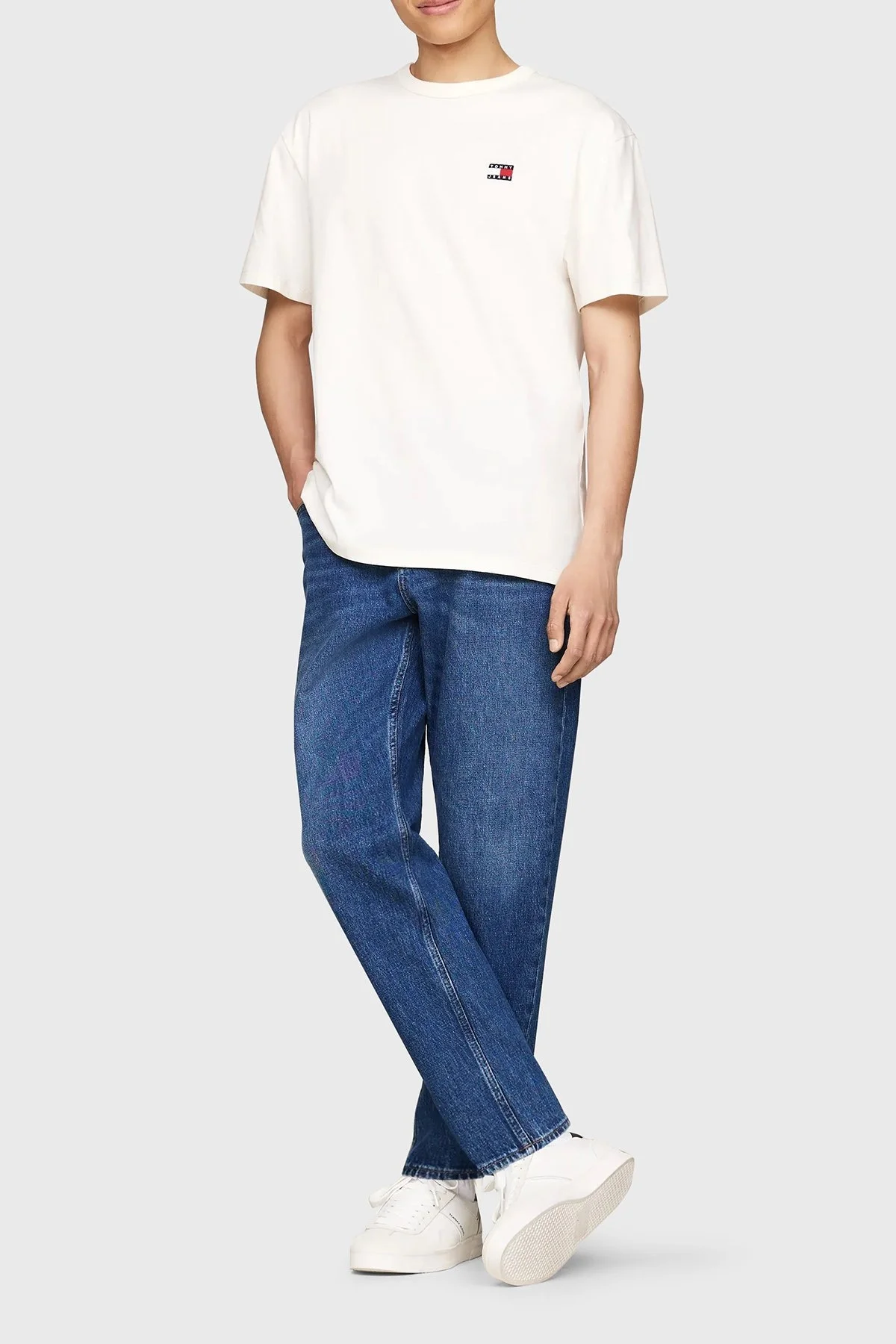 Tommy Jeans Bisiklet Yaka Regular Fit Erkek T Shirt DM0DM17995 YBH BEYAZ - 2