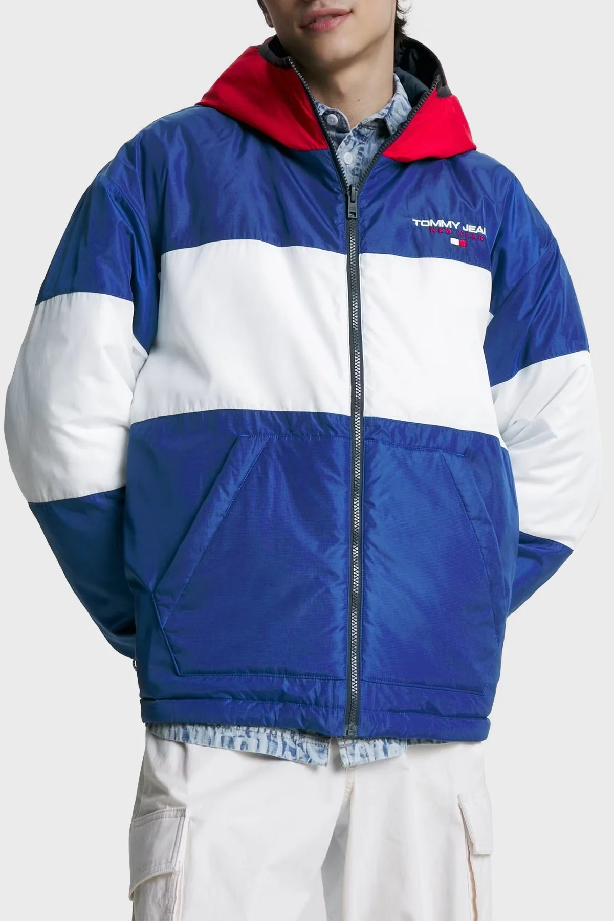 Tommy Jeans Çift Taraflı Relaxed Fit Kapüşonlu Şişme Erkek Mont DM0DM16625 C9B MAVİ-BEYAZ - 1