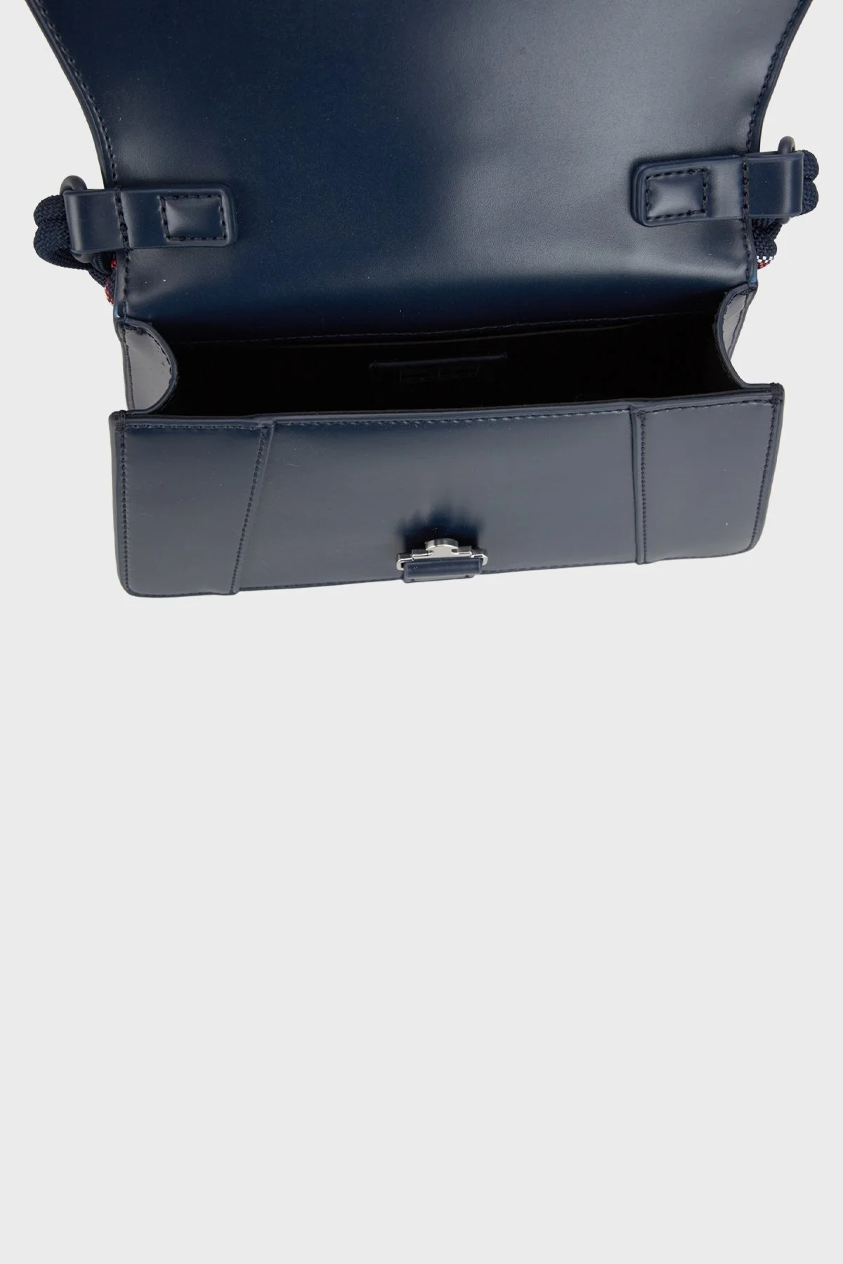 Tommy Jeans Çıkarılabilir Uzatma Askılı Bayan Çanta AW0AW15952 C1G LACİVERT - 4