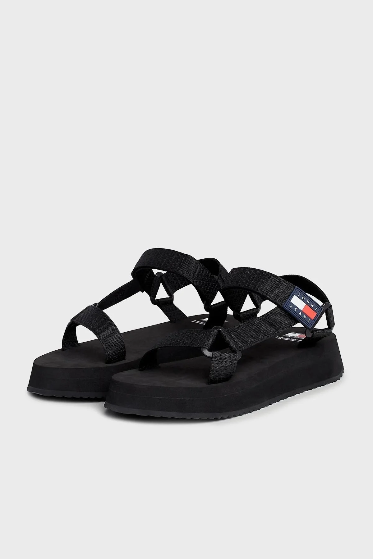 Tommy Jeans Cırtlı Platform Bayan Sandalet EN0EN02466 BDS SİYAH - 3