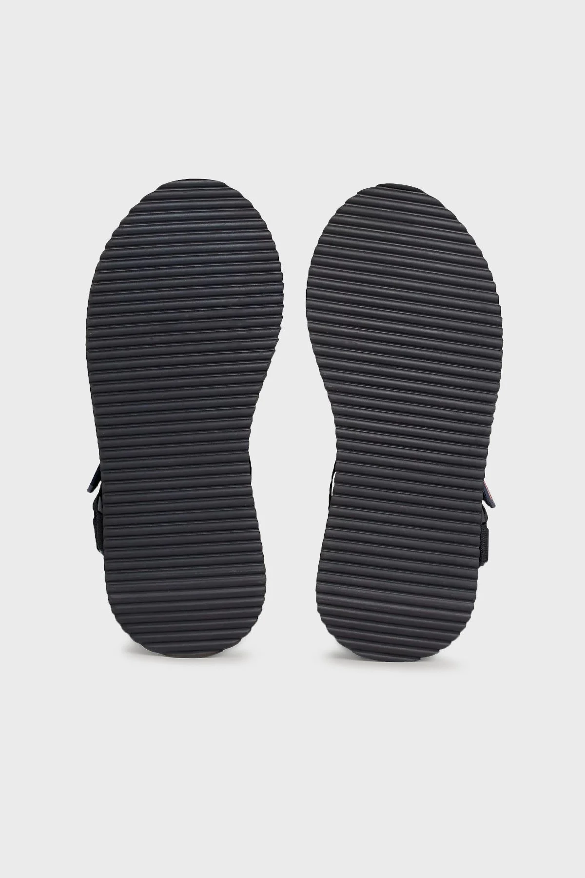 Tommy Jeans Cırtlı Platform Bayan Sandalet EN0EN02466 BDS SİYAH - 7