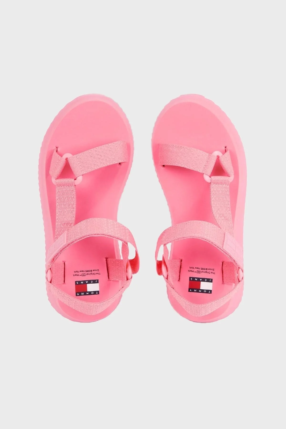 Tommy Jeans Cırtlı Platform Bayan Sandalet EN0EN02466 TIC PEMBE - 5