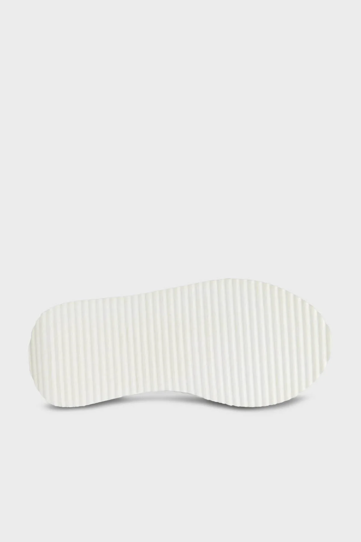 Tommy Jeans Cırtlı Platform Bayan Sandalet EN0EN02466 YBL BEYAZ - 4