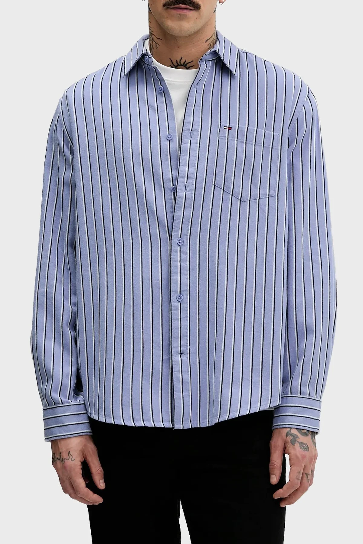 Tommy Jeans Çizgili % 100 Pamuk Relaxed Fit Uzun Kollu Erkek Gömlek DM0DM22406 C5X MAVİ - 1