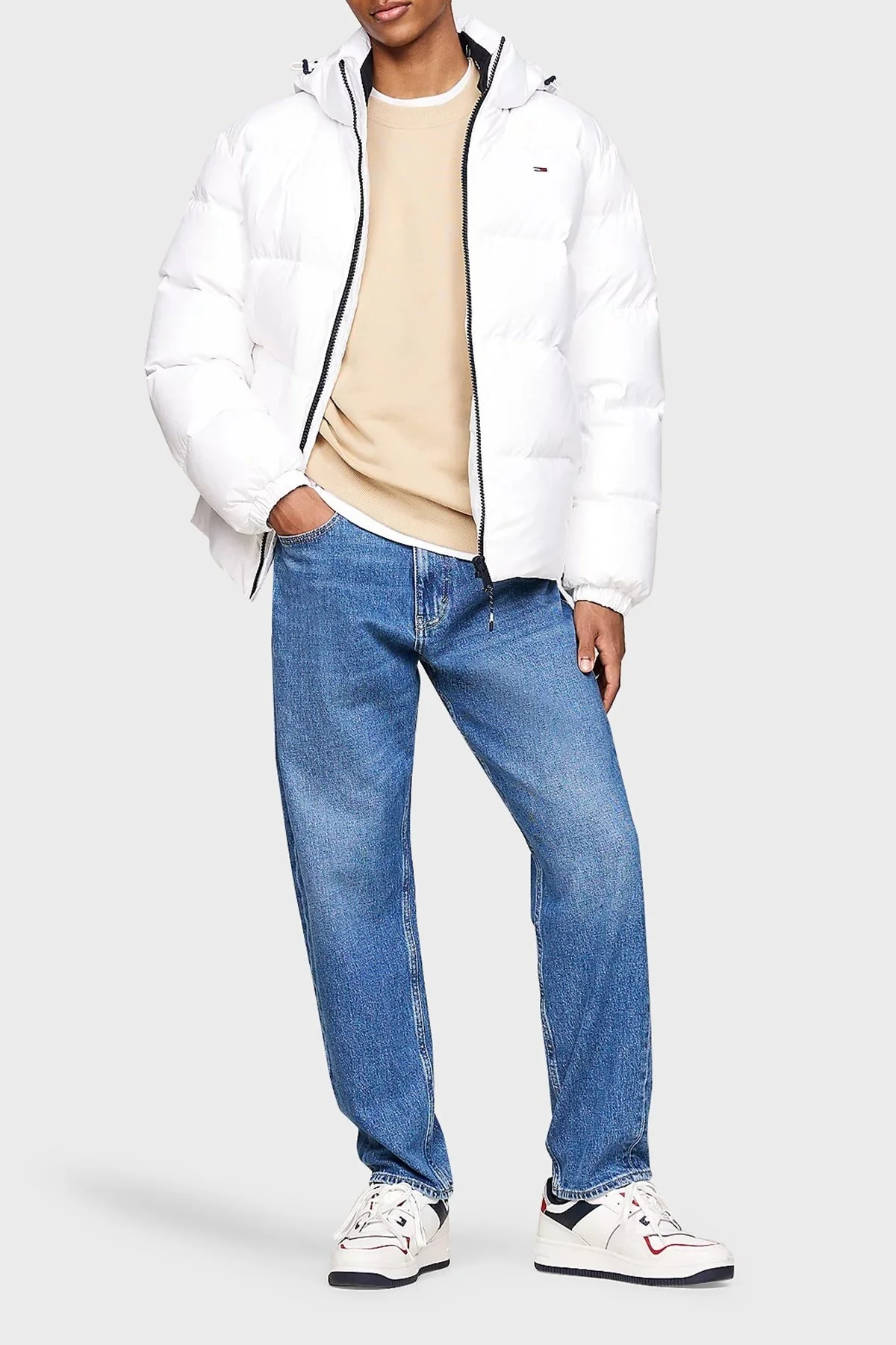 Tommy Jeans Comfort Fit Çıkarılabilir Kapüşonlu Fermuarlı Erkek Mont DM0DM19786 YBR BEYAZ - 2