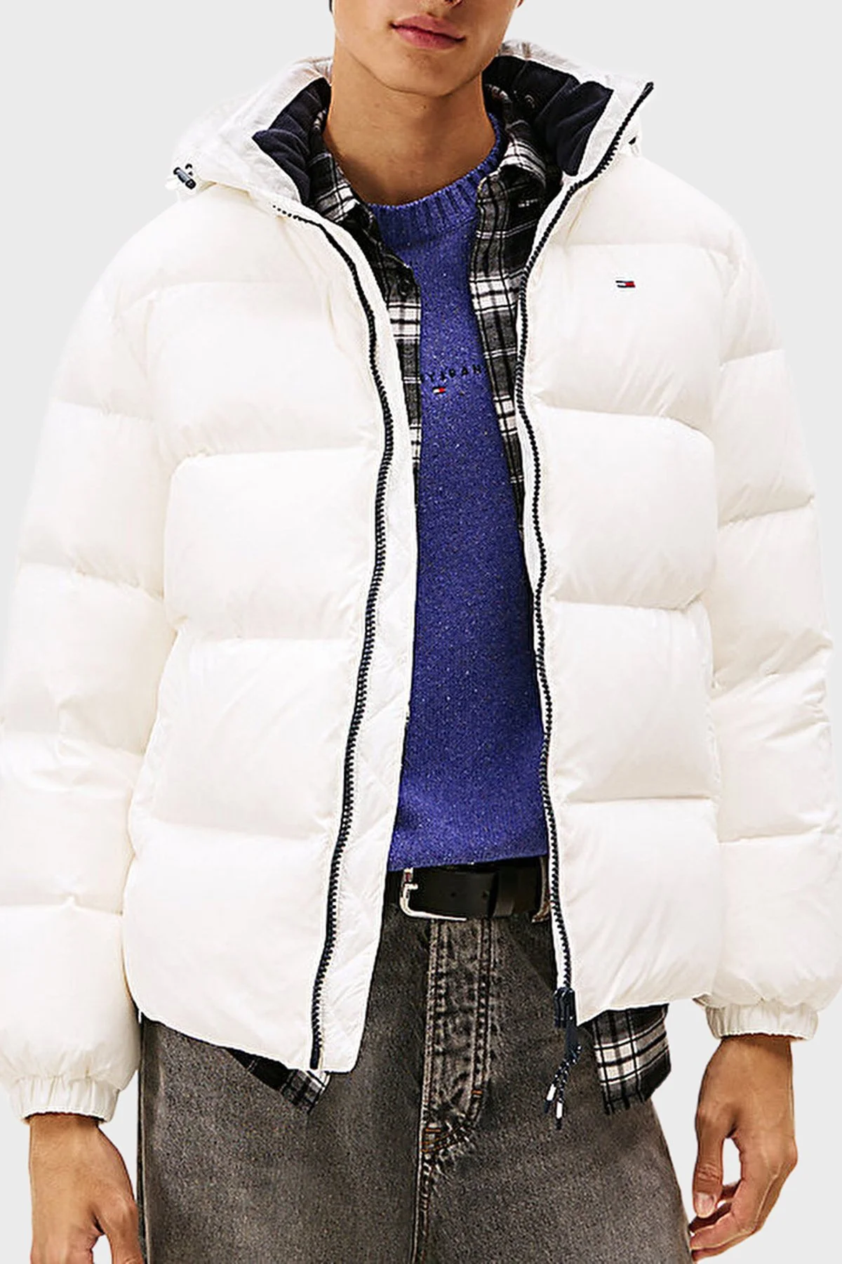 Tommy Jeans Comfort Fit Çıkarılabilir Kapüşonlu Şişme Erkek Mont DM0DM19786 YBL BEYAZ - 1