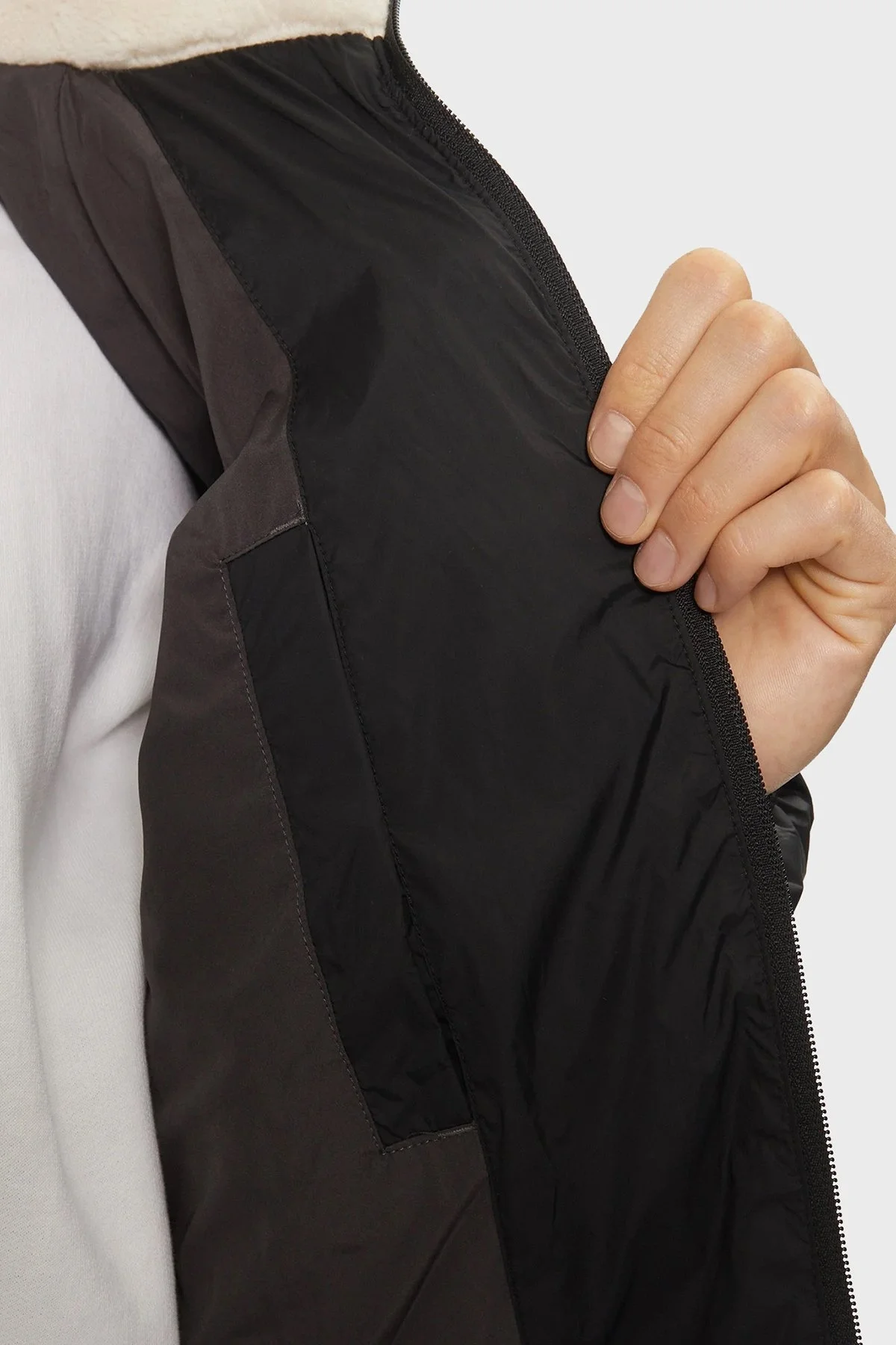 Tommy Jeans Comfort Fit Çıkarılailir Kapüşonlu Fermuarlı Erkek Mont DM0DM20003 BDS SİYAH - 6