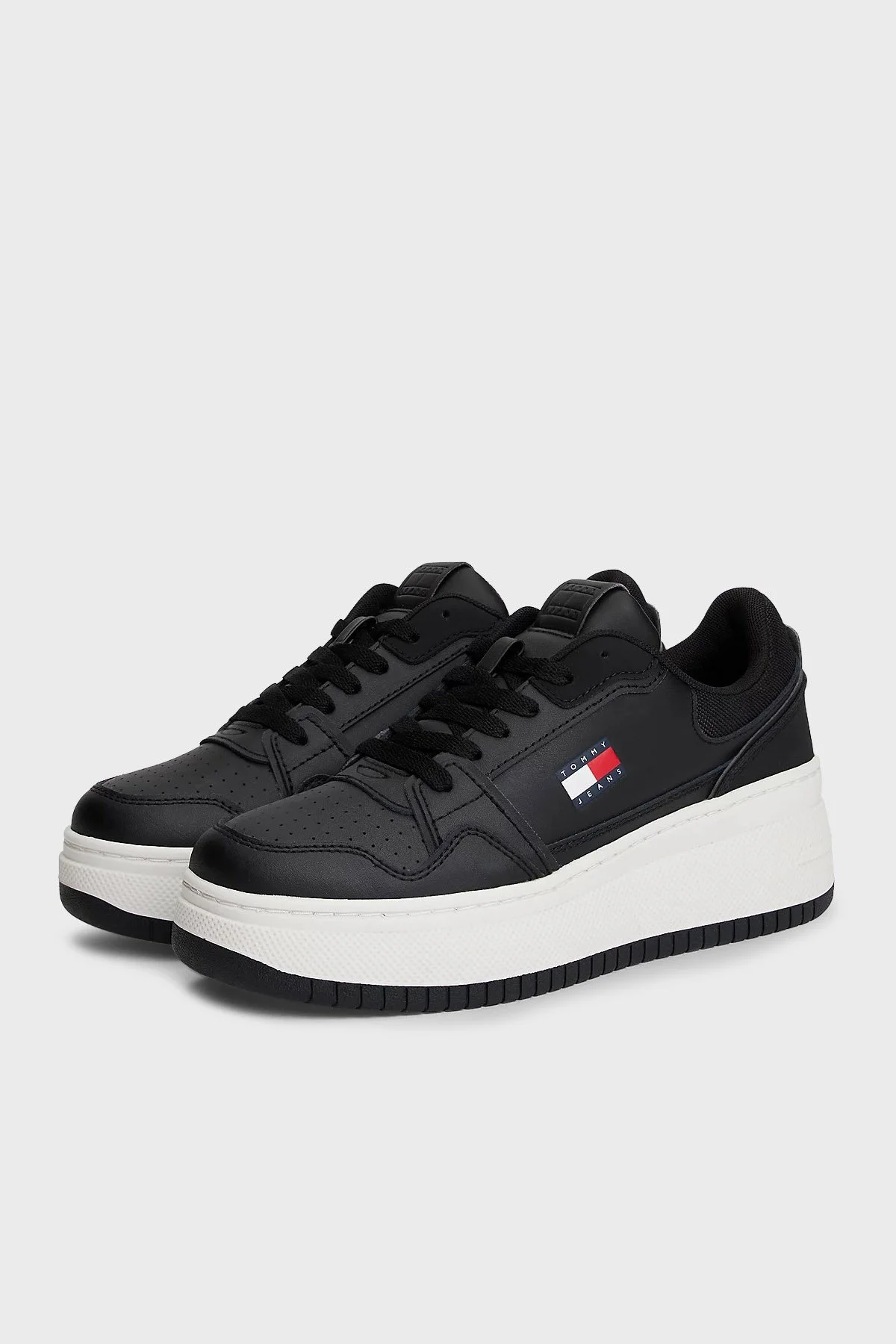 Tommy Jeans Deri Bağcıklı Sneaker Bayan Ayakkabı EN0EN02860 BDS SİYAH - 5