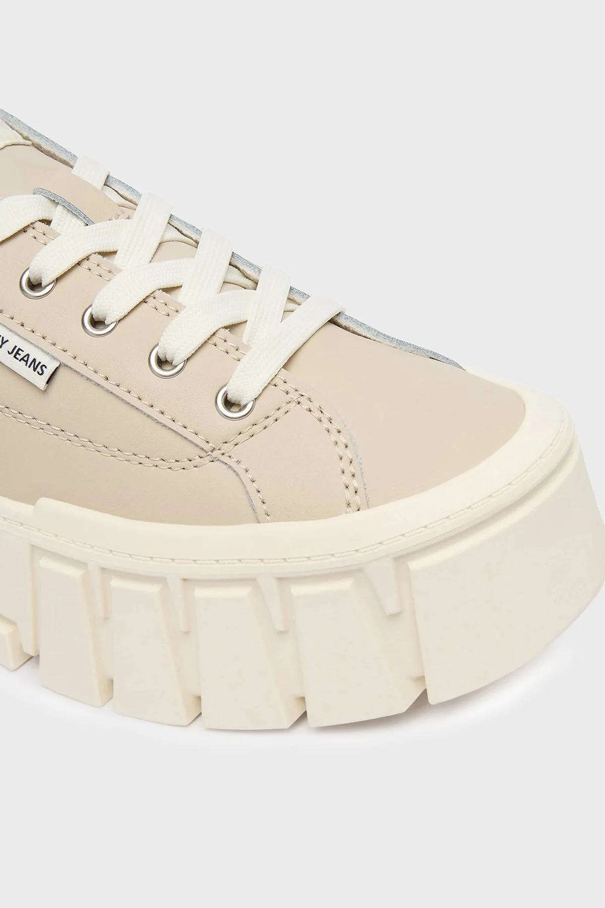 Tommy Jeans Deri Logolu Kalın Tabanlı Sneaker Bayan Ayakkabı EN0EN03008 ABY BEJ - 5
