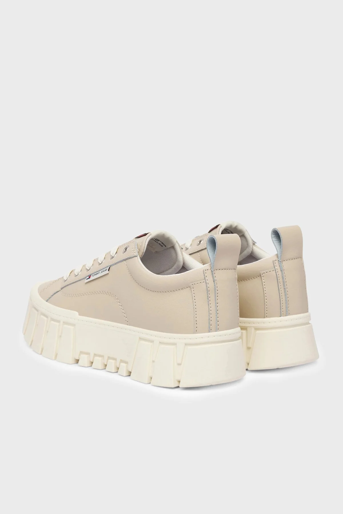 Tommy Jeans Deri Logolu Kalın Tabanlı Sneaker Kadın Ayakkabı EN0EN03008 ABY BEJ - 4