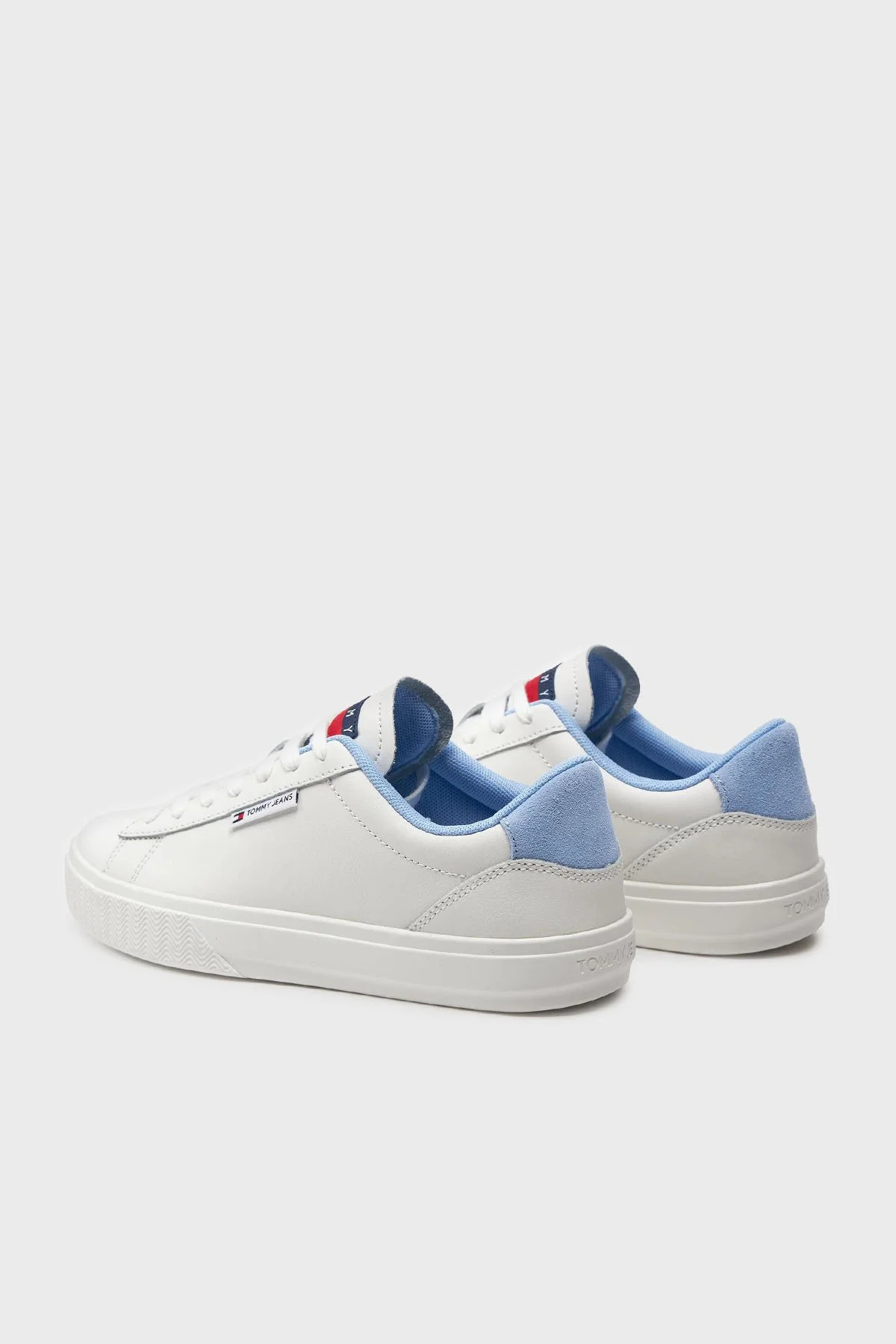 Tommy Jeans Deri Logolu Sneaker Kadın Ayakkabı EN0EN02508 C12 BEYAZ-AÇIK MAVİ - 6