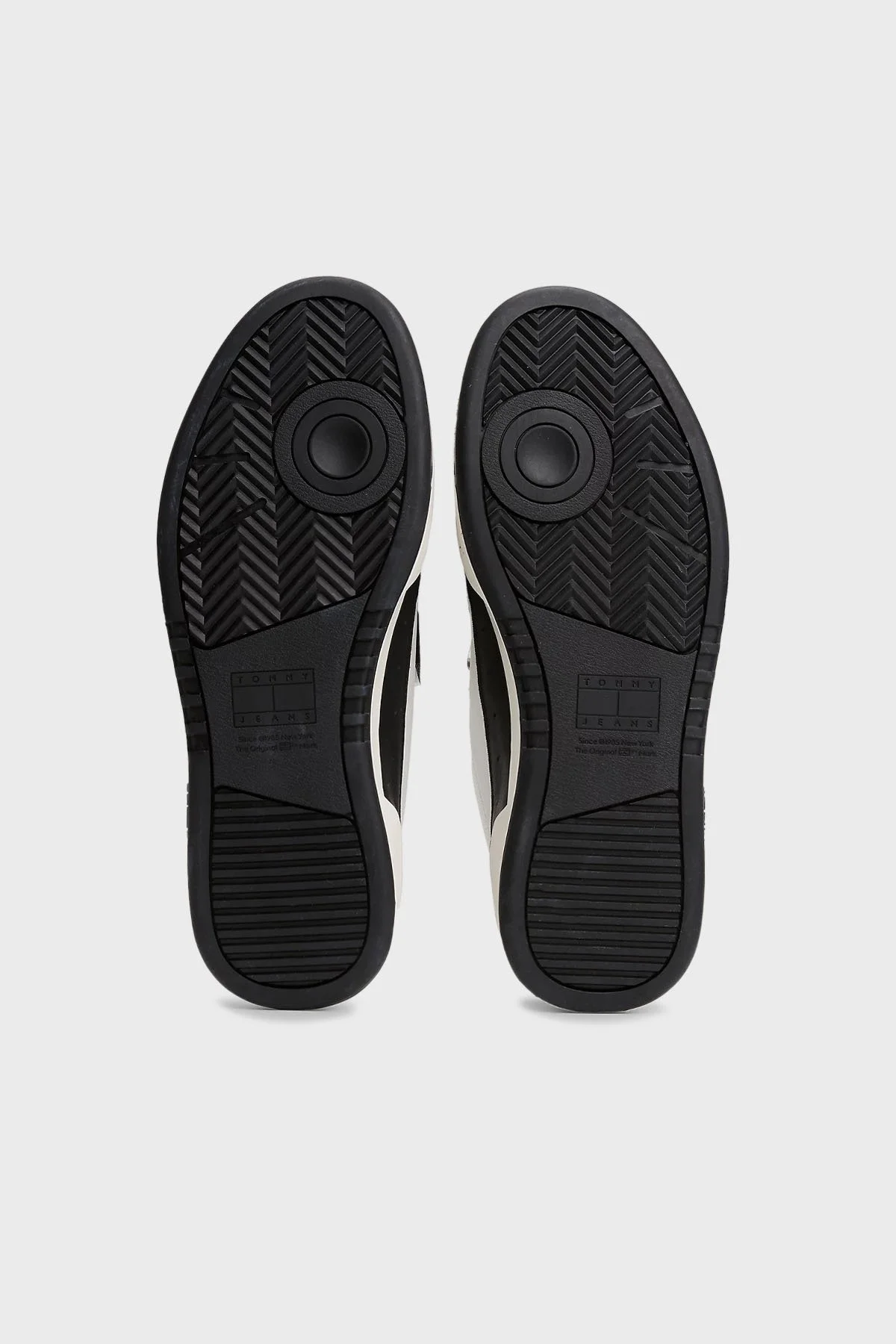 Tommy Jeans Deri Logolu Sneaker Erkek Ayakkabı EM0EM01443 YBL BEYAZ - 7