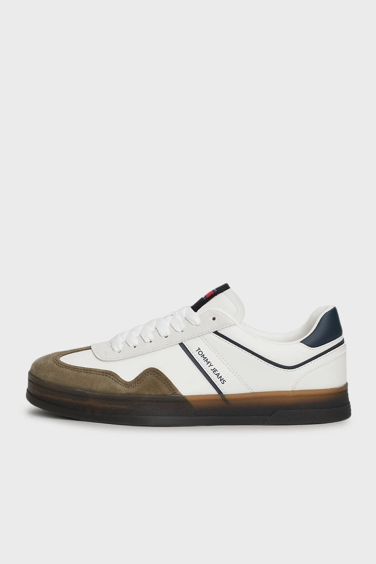 Tommy Jeans Deri Logolu Sneaker Erkek Ayakkabı EM0EM01462 YBL BEYAZ - 9