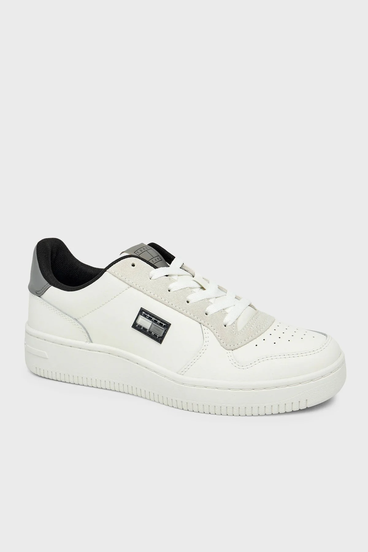 Tommy Jeans Deri Logolu Sneaker Erkek Ayakkabı EM0EM01681 0K6 BEYAZ - 1