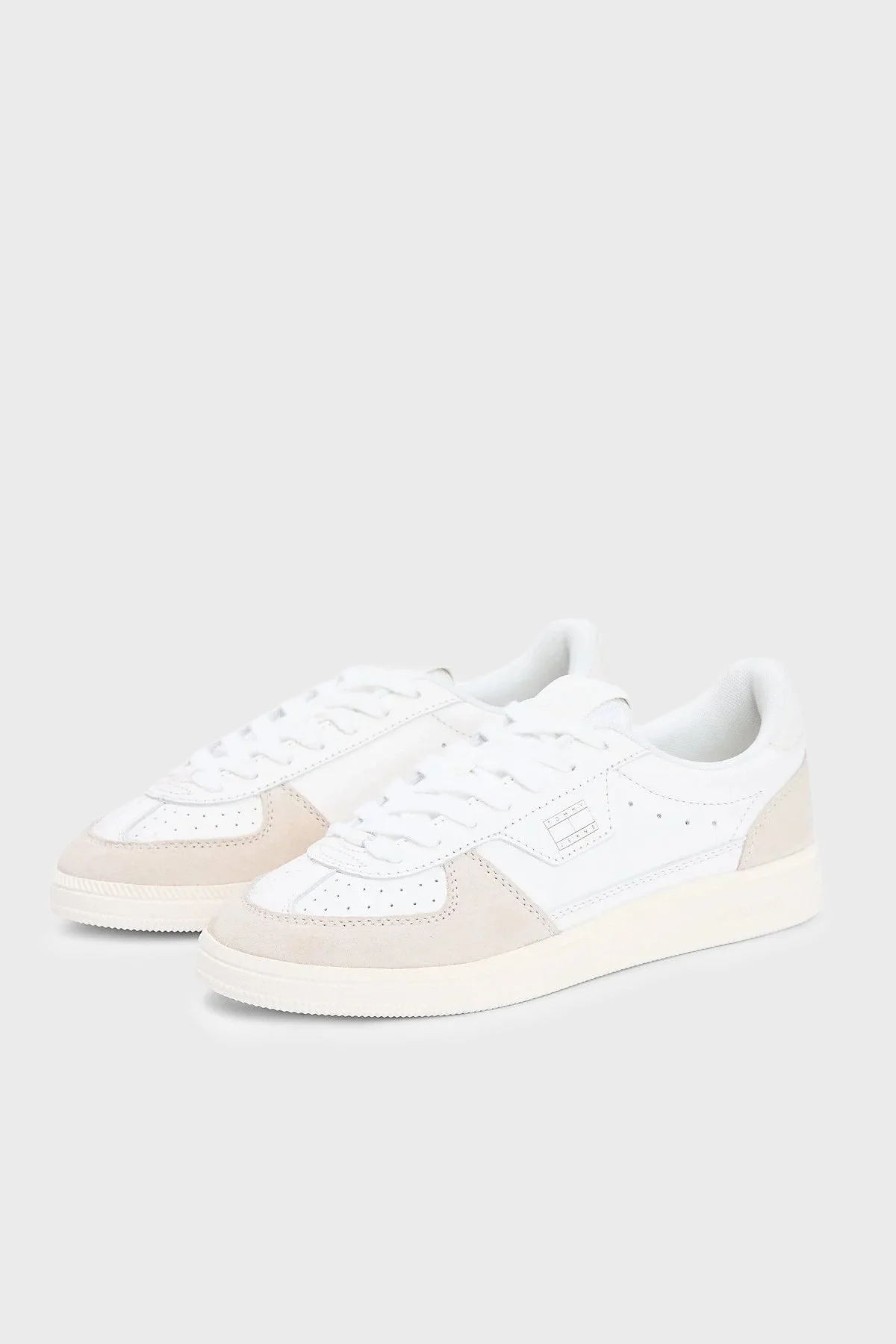 Tommy Jeans Deri Logolu Sneaker Kadın Ayakkabı EN0EN02988 01V BEYAZ - 3