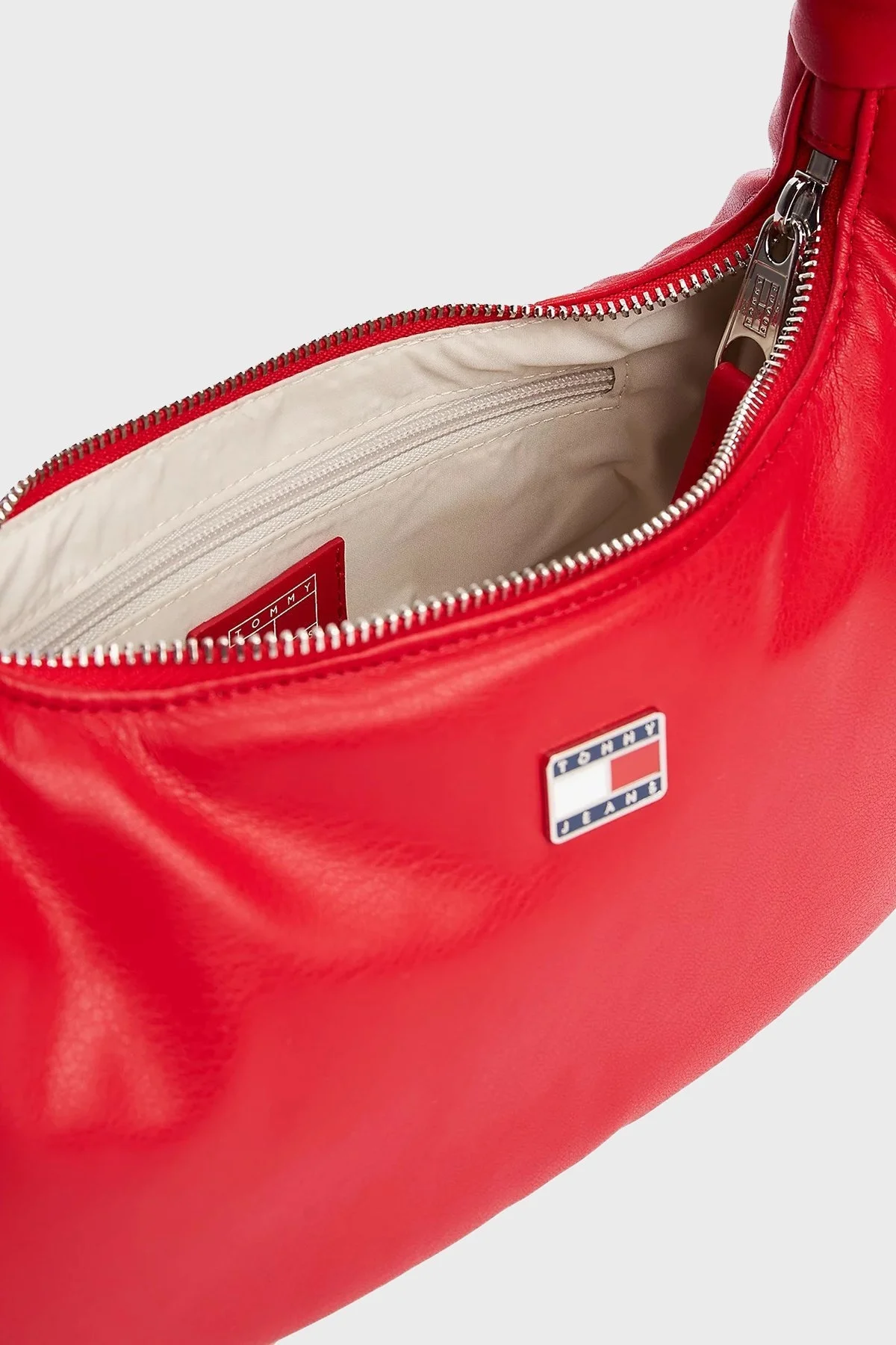 Tommy Jeans Dolgulu Omuz Askılı Bayan Çanta AW0AW16977 XME KIRMIZI - 5