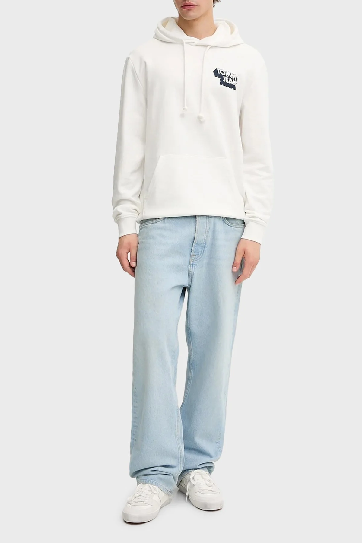 Tommy Jeans Grafik Logo Baskılı Pamuklu Regular Fit Kapüşonlu Erkek Sweat DM0DM21625 YBL BEYAZ - 2