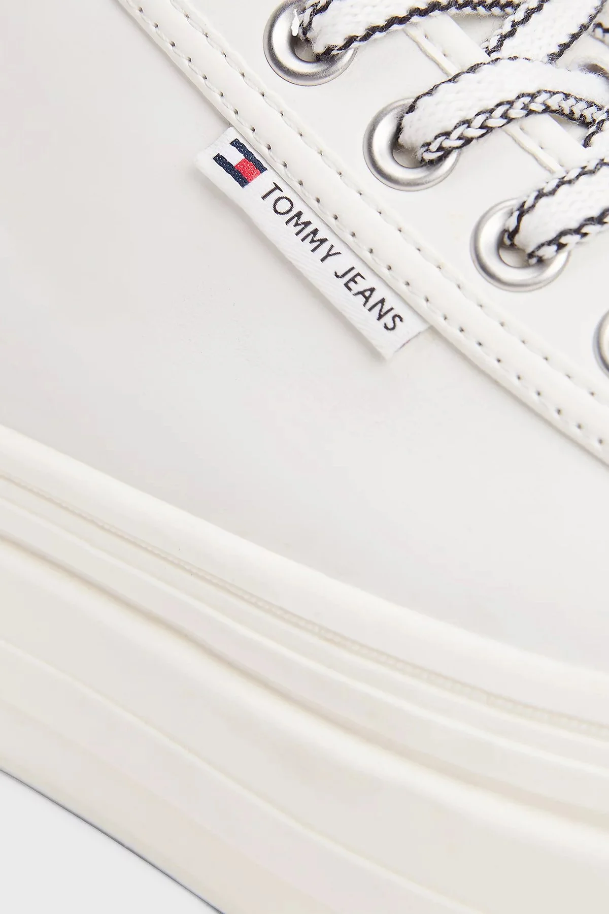 Tommy Jeans Hakiki Deri Kalın Tabanlı Sneaker Kadın Ayakkabı EN0EN02714 YBL BEYAZ - 6