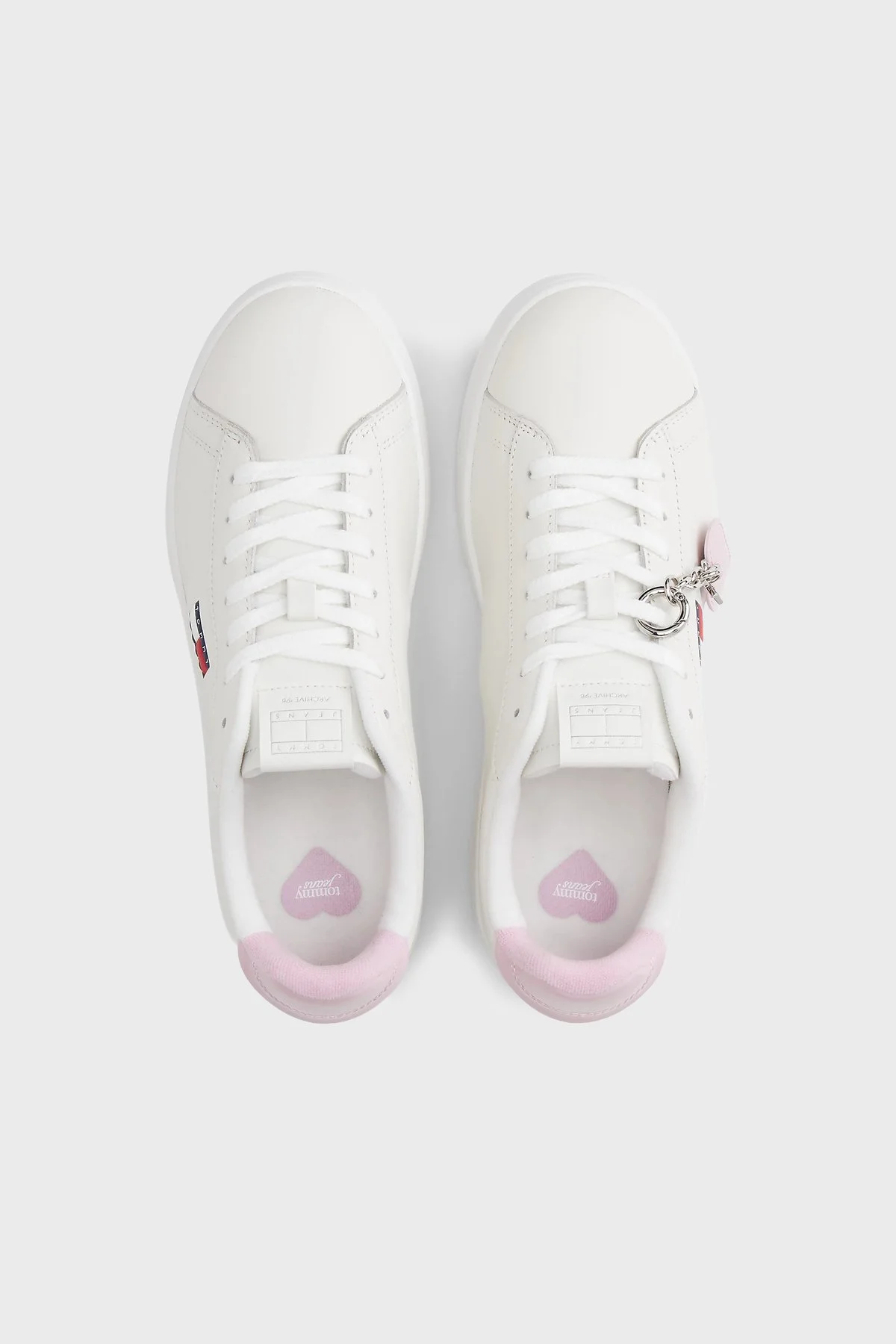 Tommy Jeans Hakiki Deri Logolu Sneaker Bayan Ayakkabı EN0EN03024 YBL BEYAZ - 4