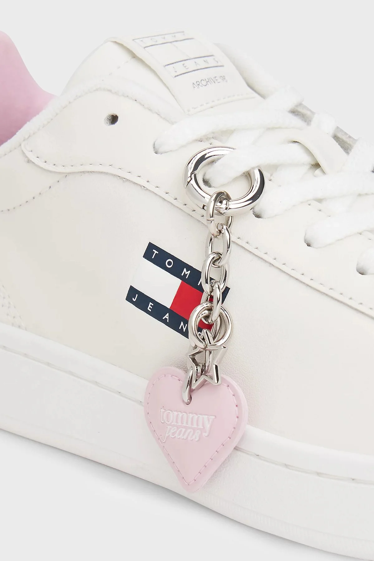 Tommy Jeans Hakiki Deri Logolu Sneaker Bayan Ayakkabı EN0EN03024 YBL BEYAZ - 5