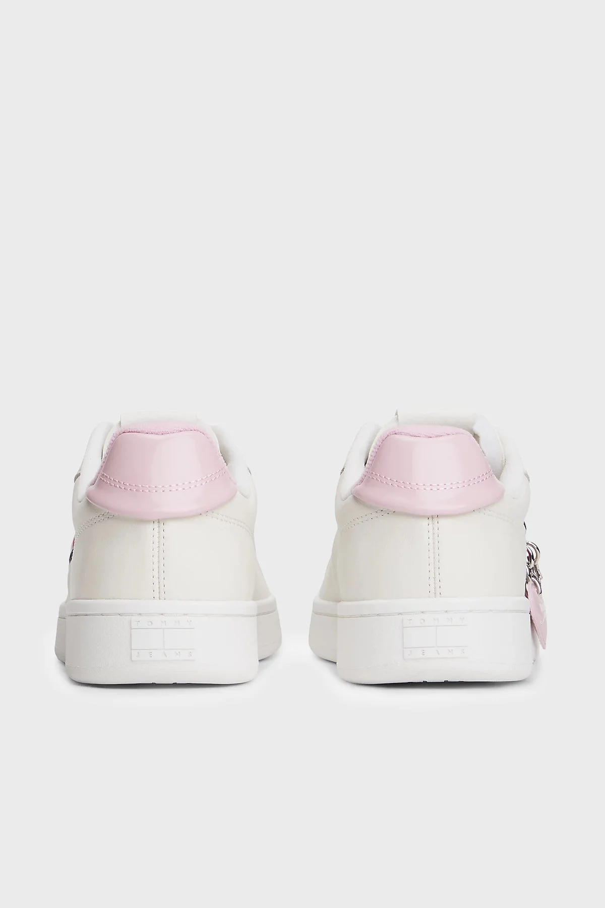 Tommy Jeans Hakiki Deri Logolu Sneaker Bayan Ayakkabı EN0EN03024 YBL BEYAZ - 6