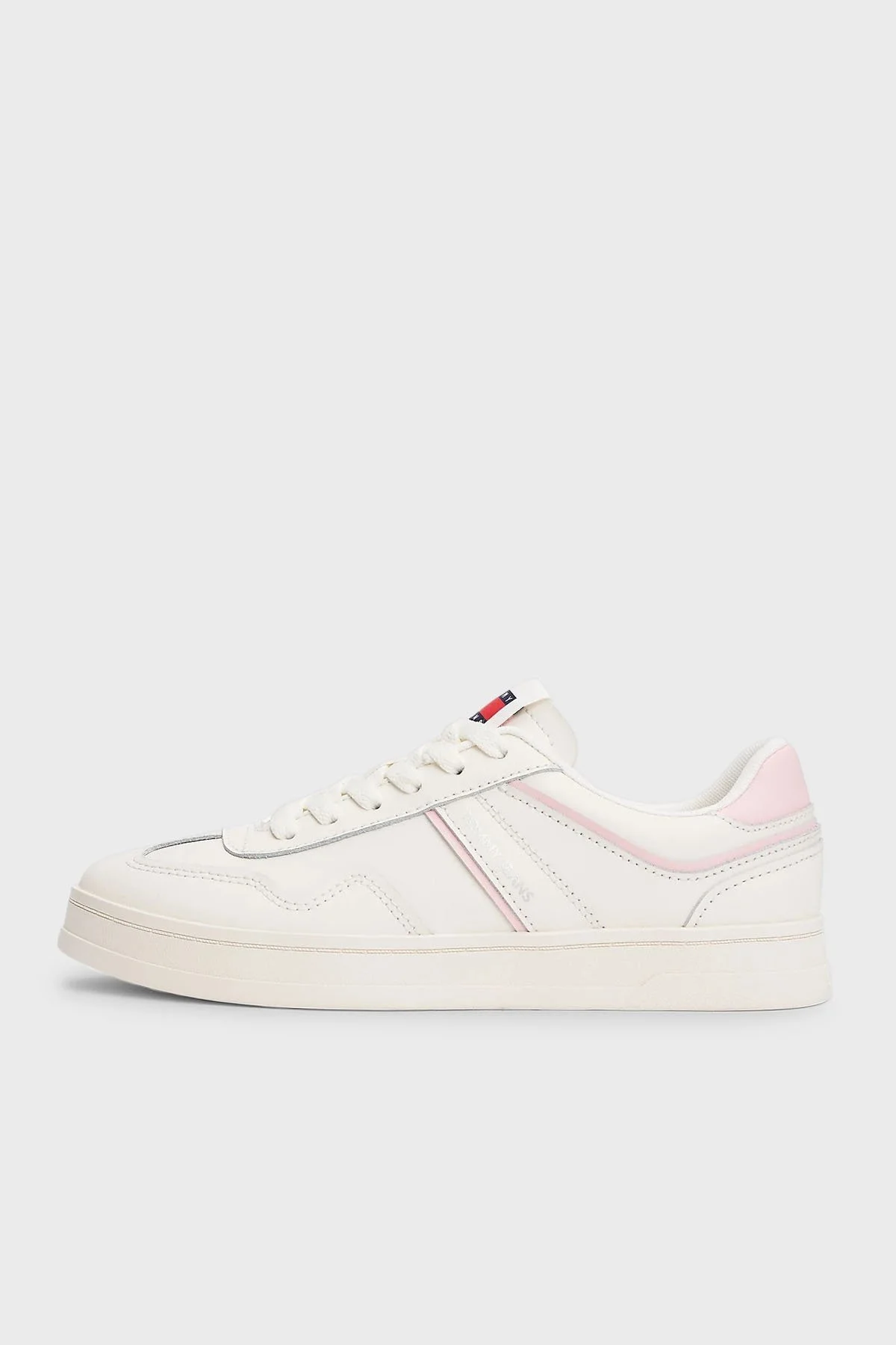 Tommy Jeans Kabartmalı Logolu Deri Karışımlı Sneaker Bayan Ayakkabı EN0EN02794 YBI BEYAZ - 3