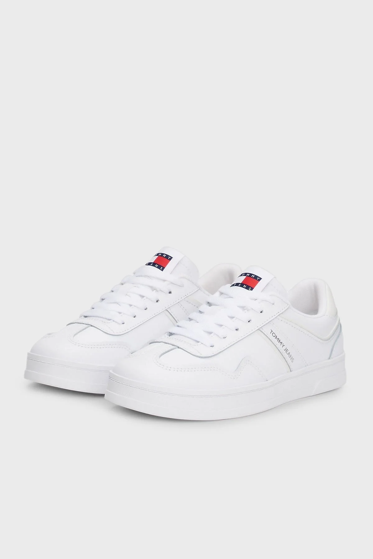 Tommy Jeans Kabartmalı Logolu Deri Karışımlı Sneaker Bayan Ayakkabı EN0EN02794 YBS BEYAZ - 3