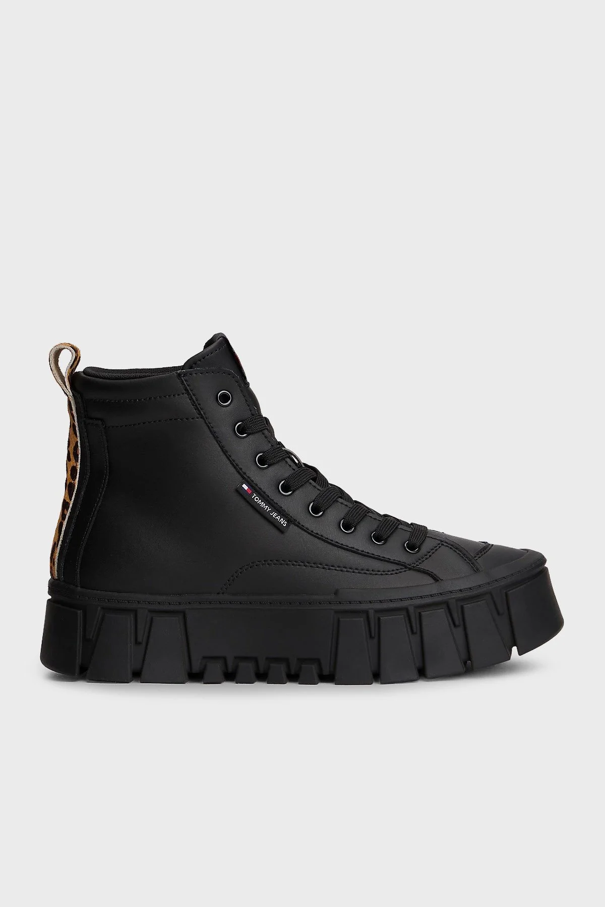 Tommy Jeans Kalın Tabanlı Leopar Detaylı Sneaker Bayan Ayakkabı EN0EN02858 BDS SİYAH - 1