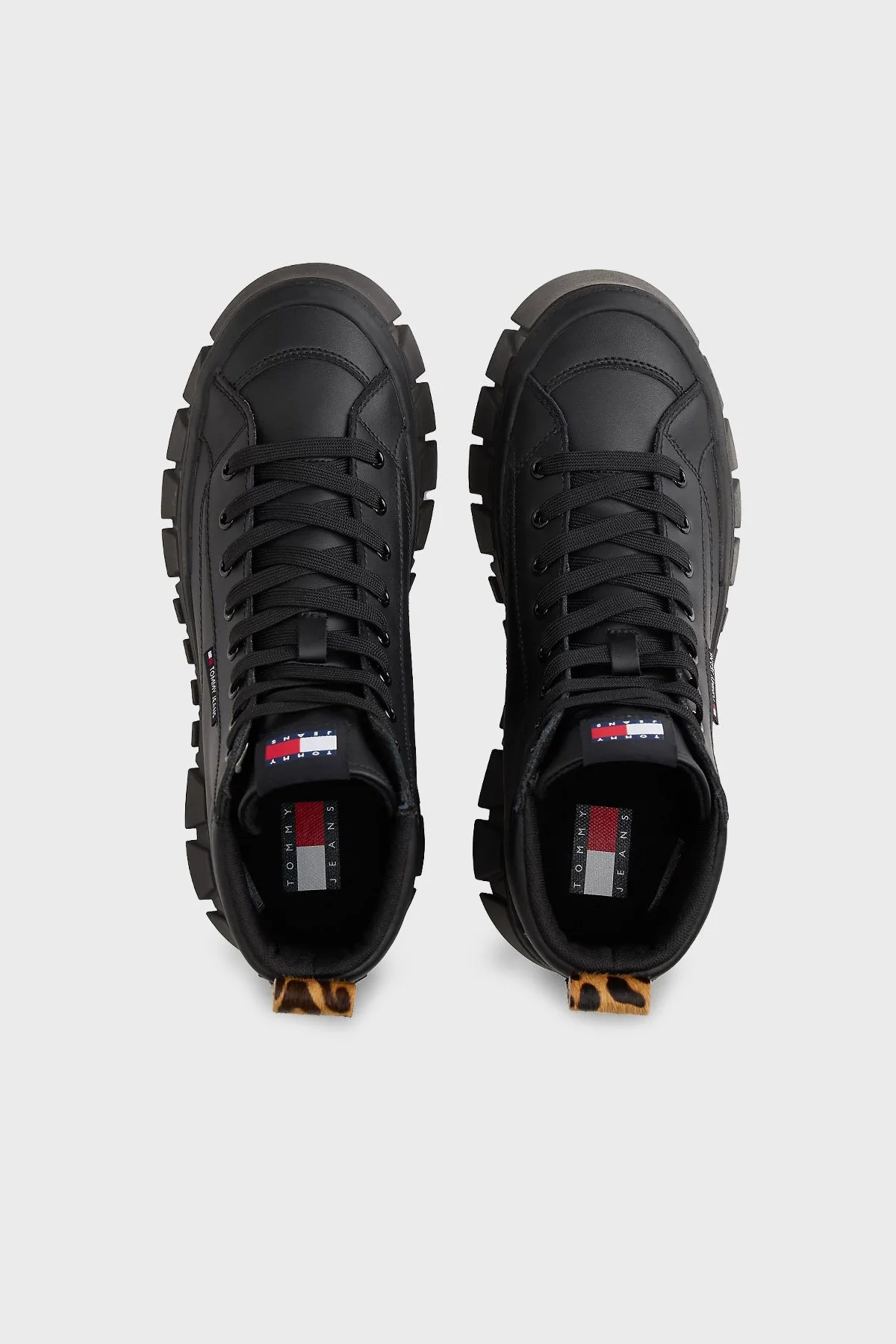 Tommy Jeans Kalın Tabanlı Leopar Detaylı Sneaker Bayan Ayakkabı EN0EN02858 BDS SİYAH - 3