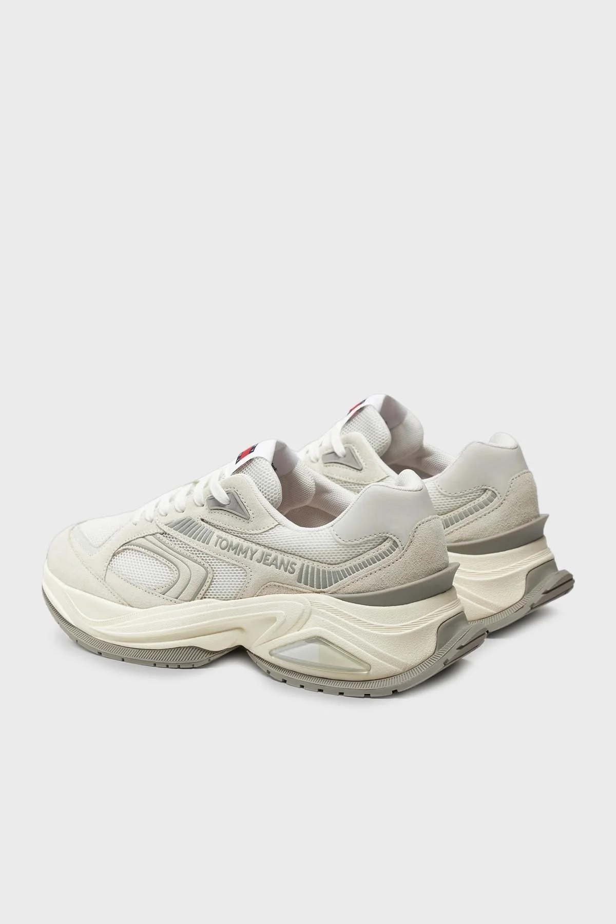 Tommy Jeans Kalın Tabanlı Sneaker Erkek Ayakkabı EM0EM01416 P06 BEYAZ-GRİ - 9