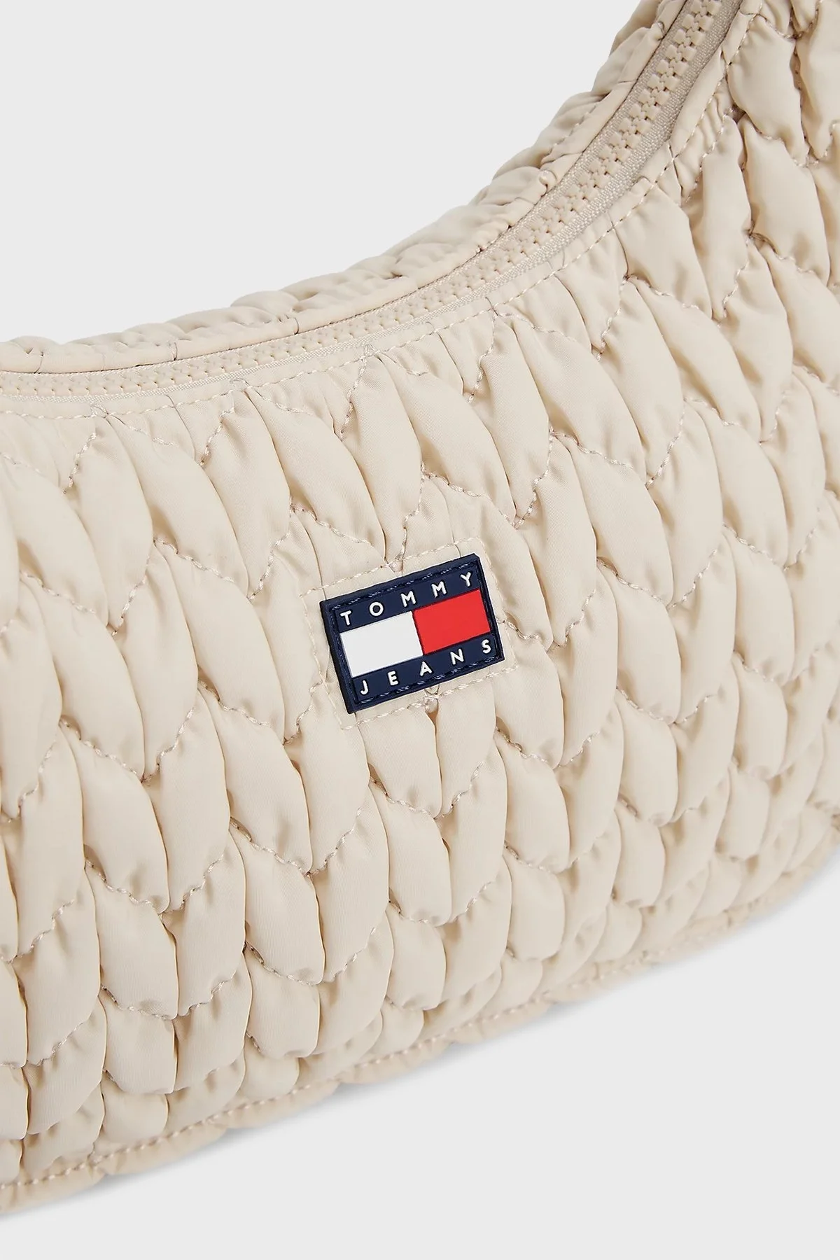 Tommy Jeans Kapitoneli Ayarlanabilir Askılı Bayan Çanta AW0AW17546 ACG BEJ - 5