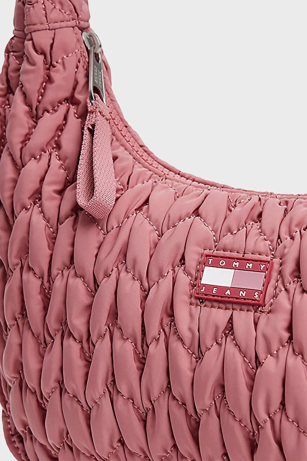 Tommy Jeans Kapitoneli Ayarlanabilir Askılı Bayan Çanta AW0AW17546 TI0 PEMBE - 5