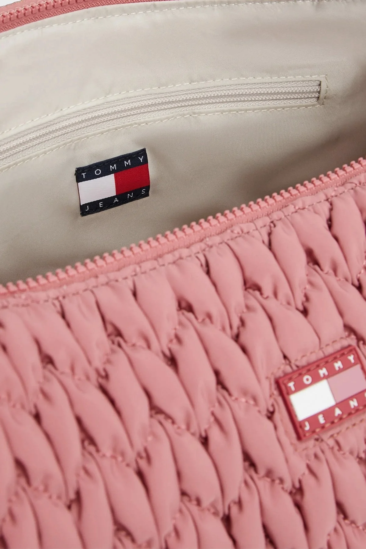 Tommy Jeans Kapitoneli Ayarlanabilir Askılı Bayan Çanta AW0AW17929 TI0 PEMBE - 5