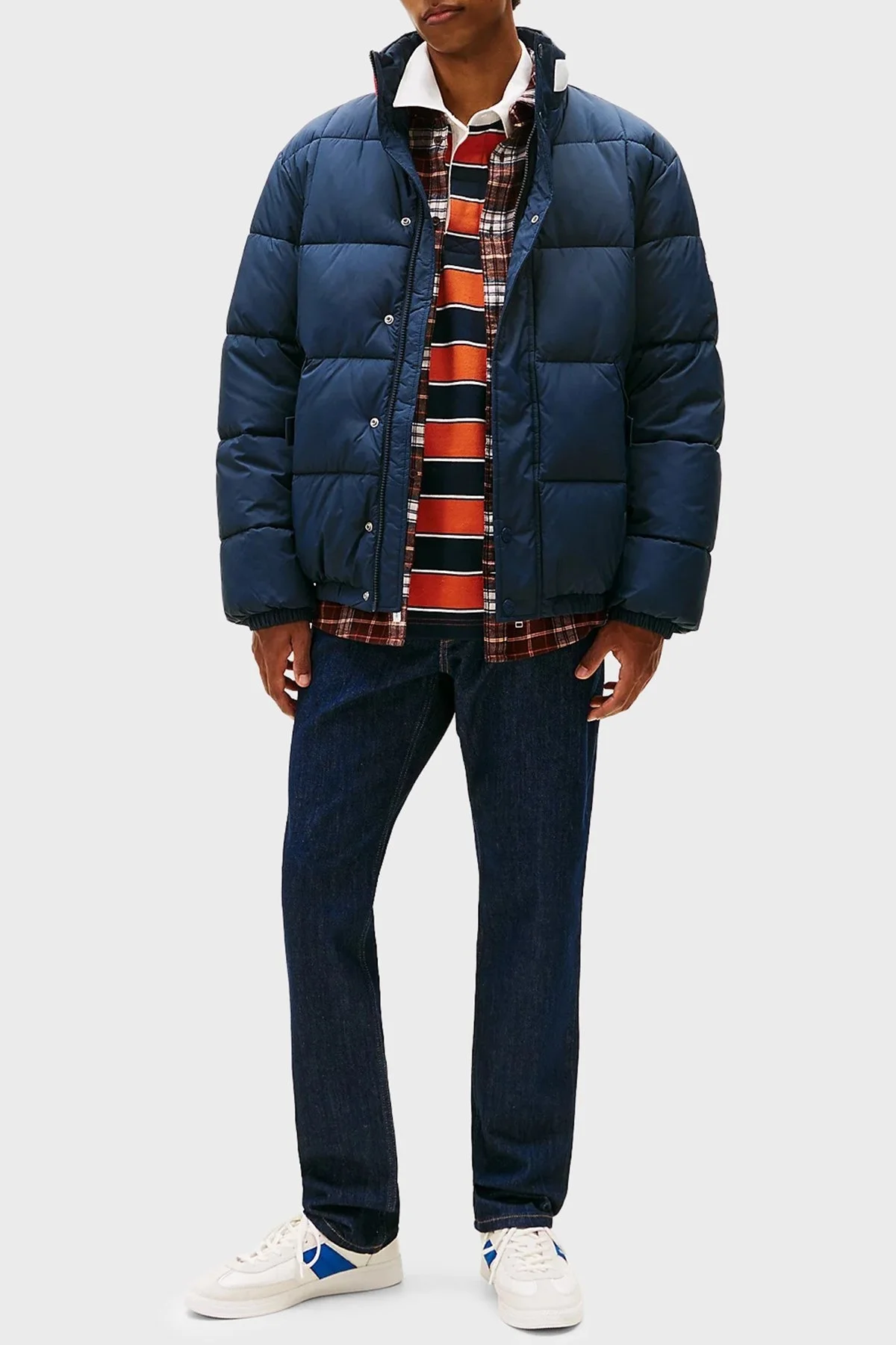 Tommy Jeans Kapitoneli Relaxed Fit Su İtici Dik Yaka Şişme Erkek Mont DM0DM22041 C1G LACİVERT - 2