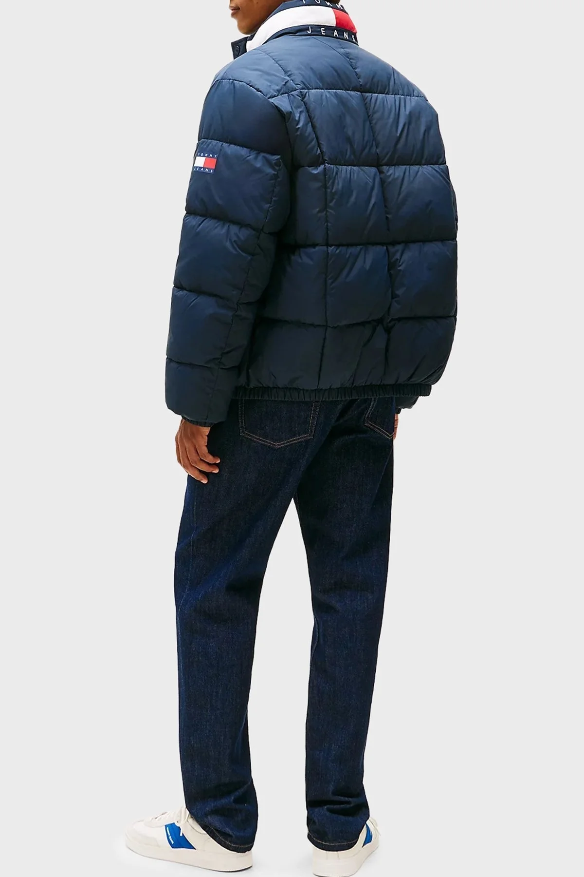 Tommy Jeans Kapitoneli Relaxed Fit Su İtici Dik Yaka Şişme Erkek Mont DM0DM22041 C1G LACİVERT - 3