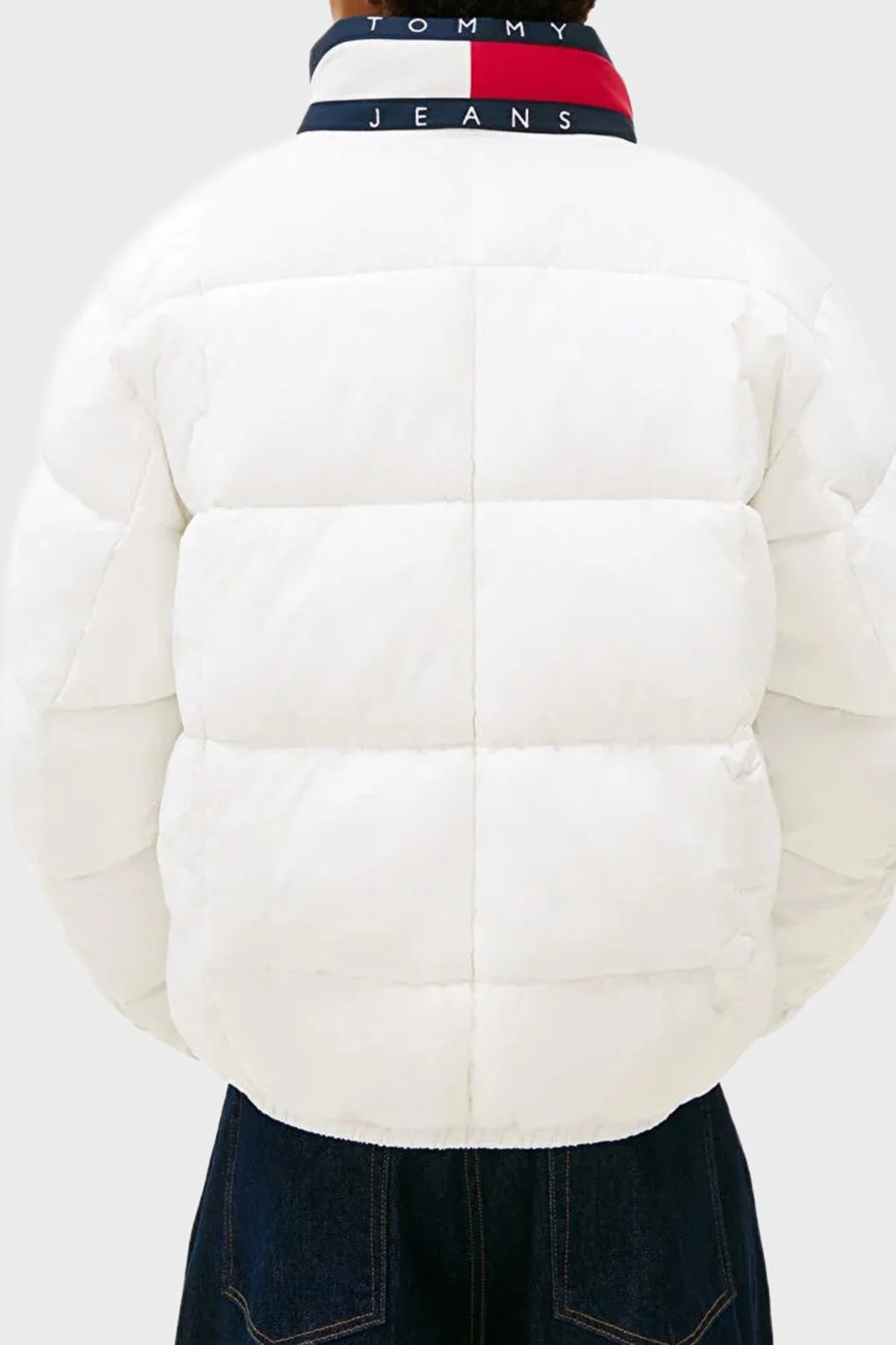 Tommy Jeans Kapitoneli Relaxed Fit Su İtici Dik Yaka Şişme Erkek Mont DM0DM22041 YBL BEYAZ - 3