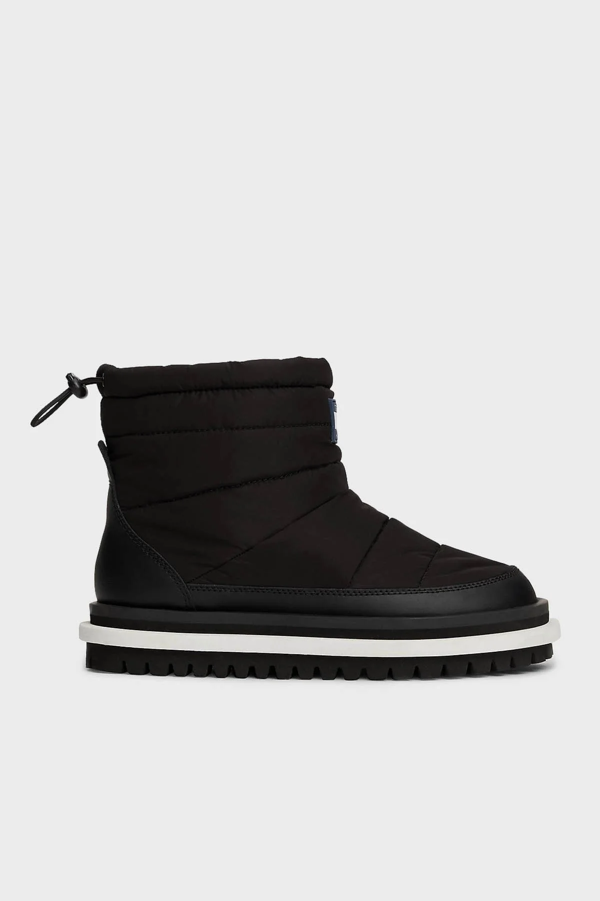 Tommy Jeans Kapitoneli Tırtıklı Platform Taban Bayan Bot EN0EN02725 BDS SİYAH - 1